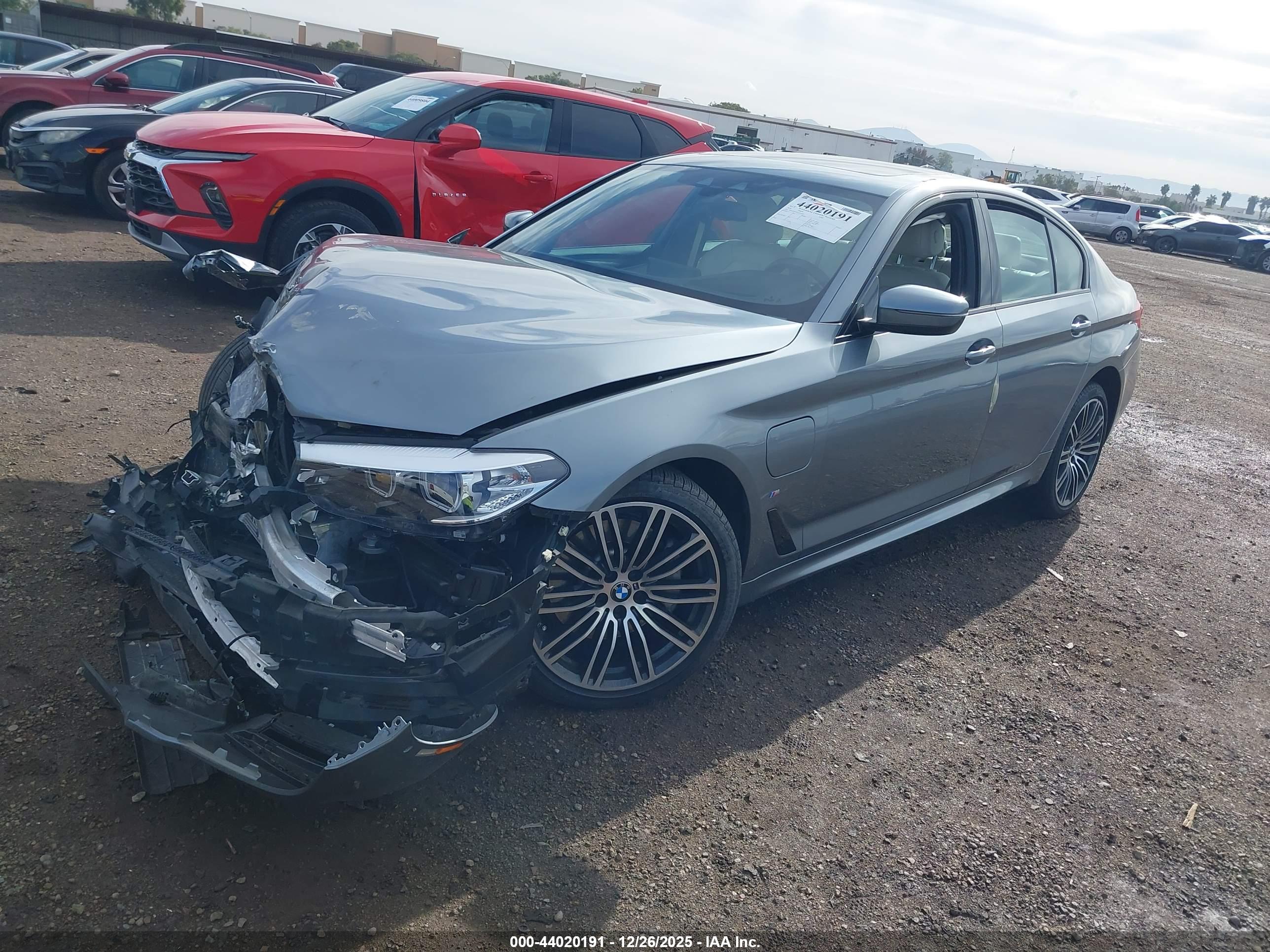 BMW 530E image 2