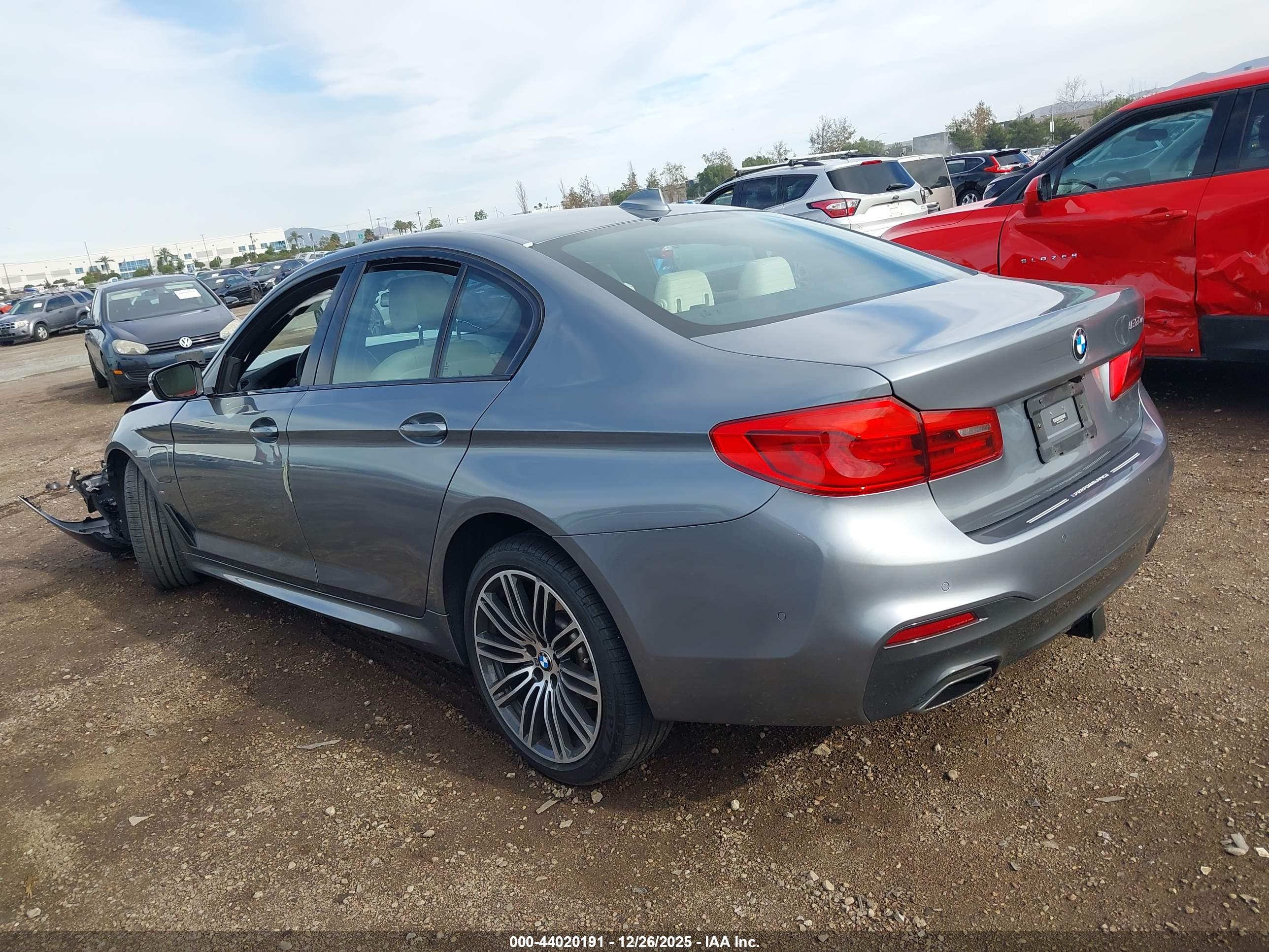 BMW 530E image 3