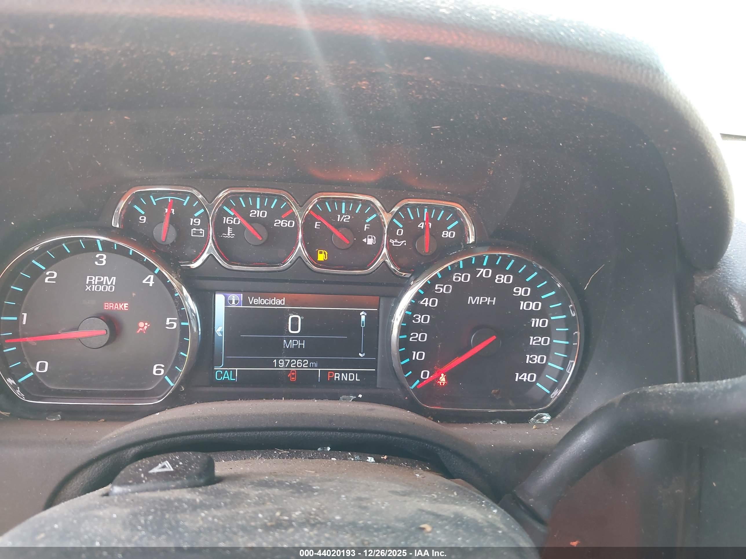 GMC YUKON image 7