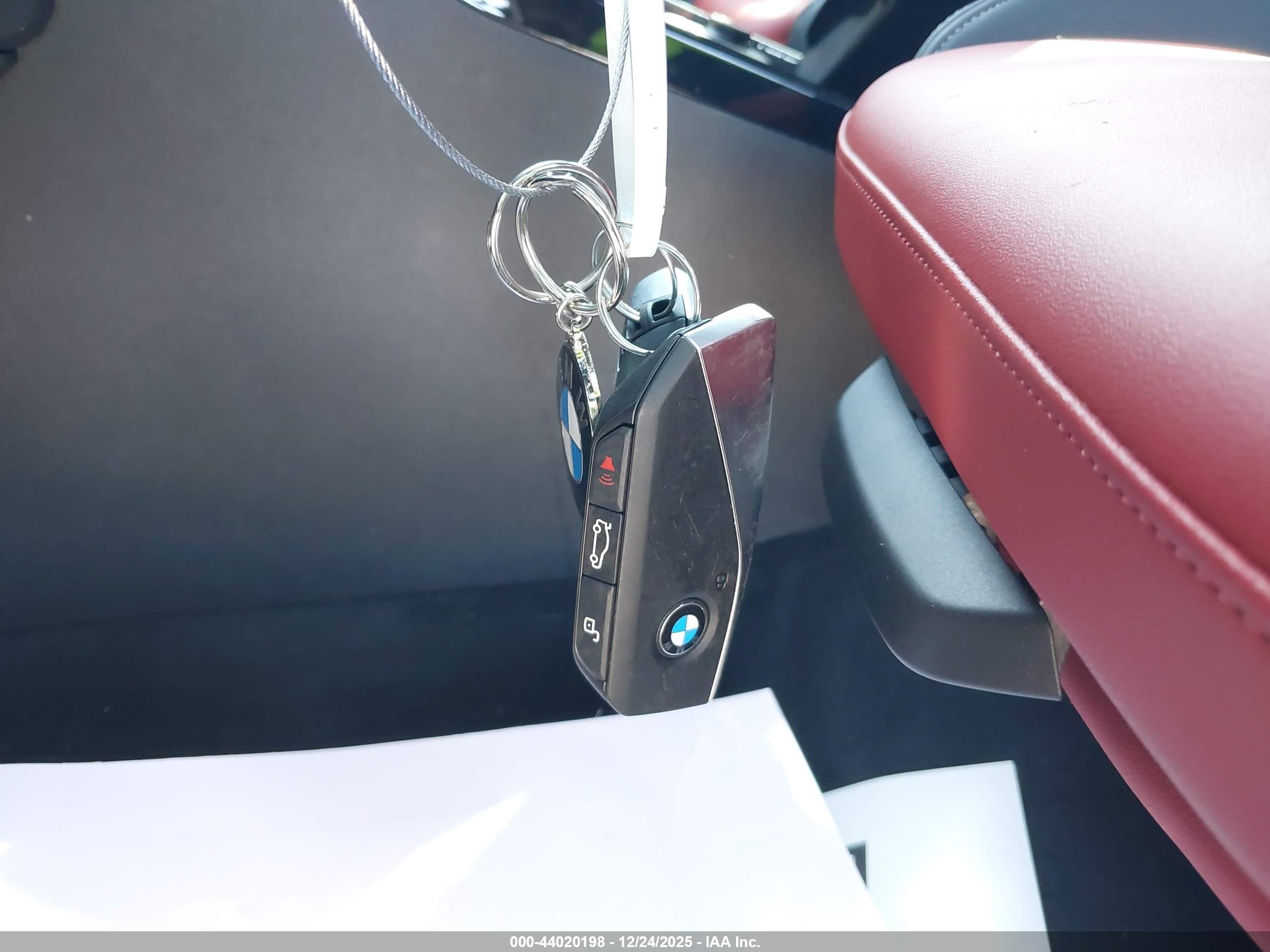BMW X1 image 11