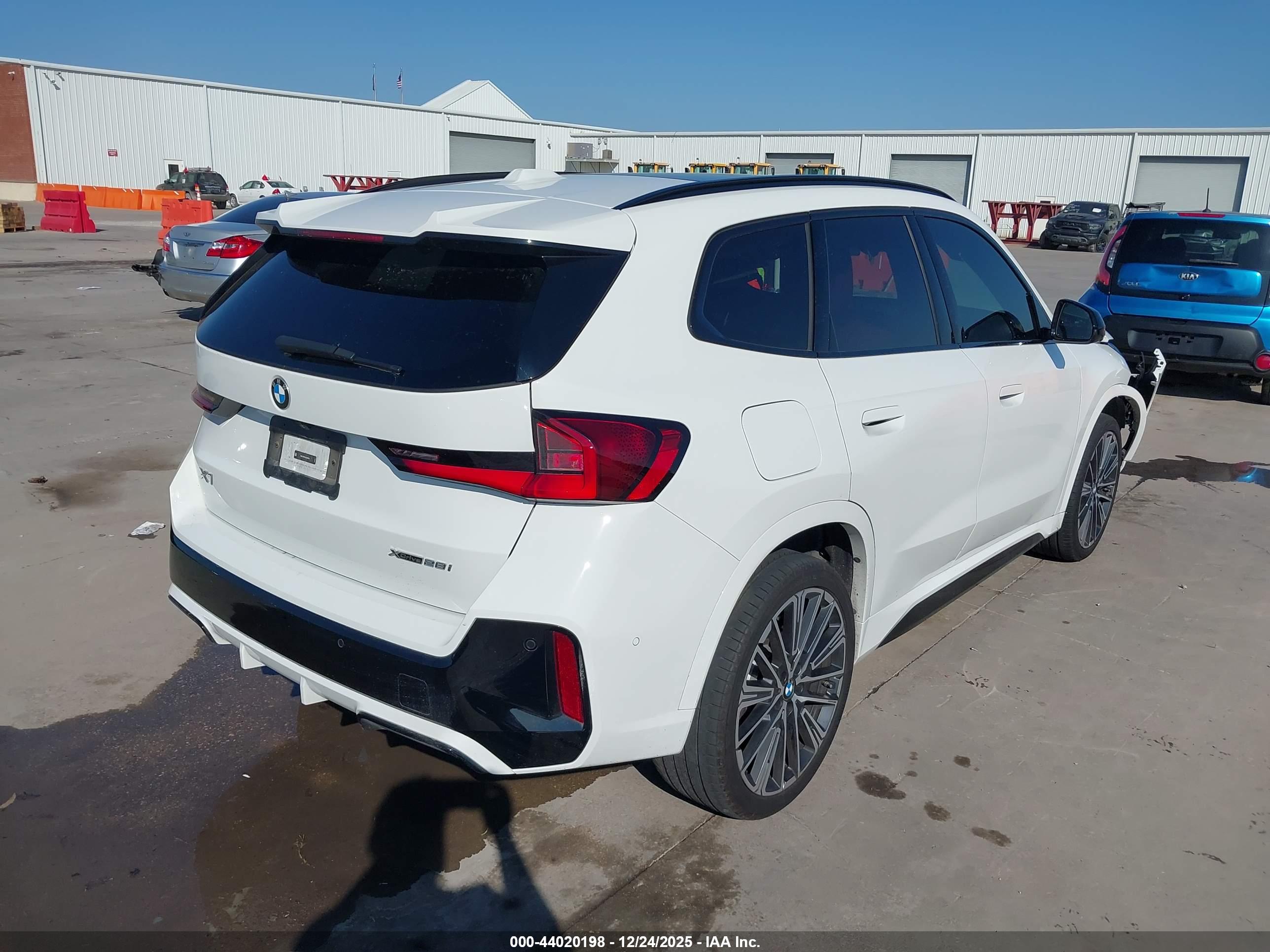 BMW X1 image 4