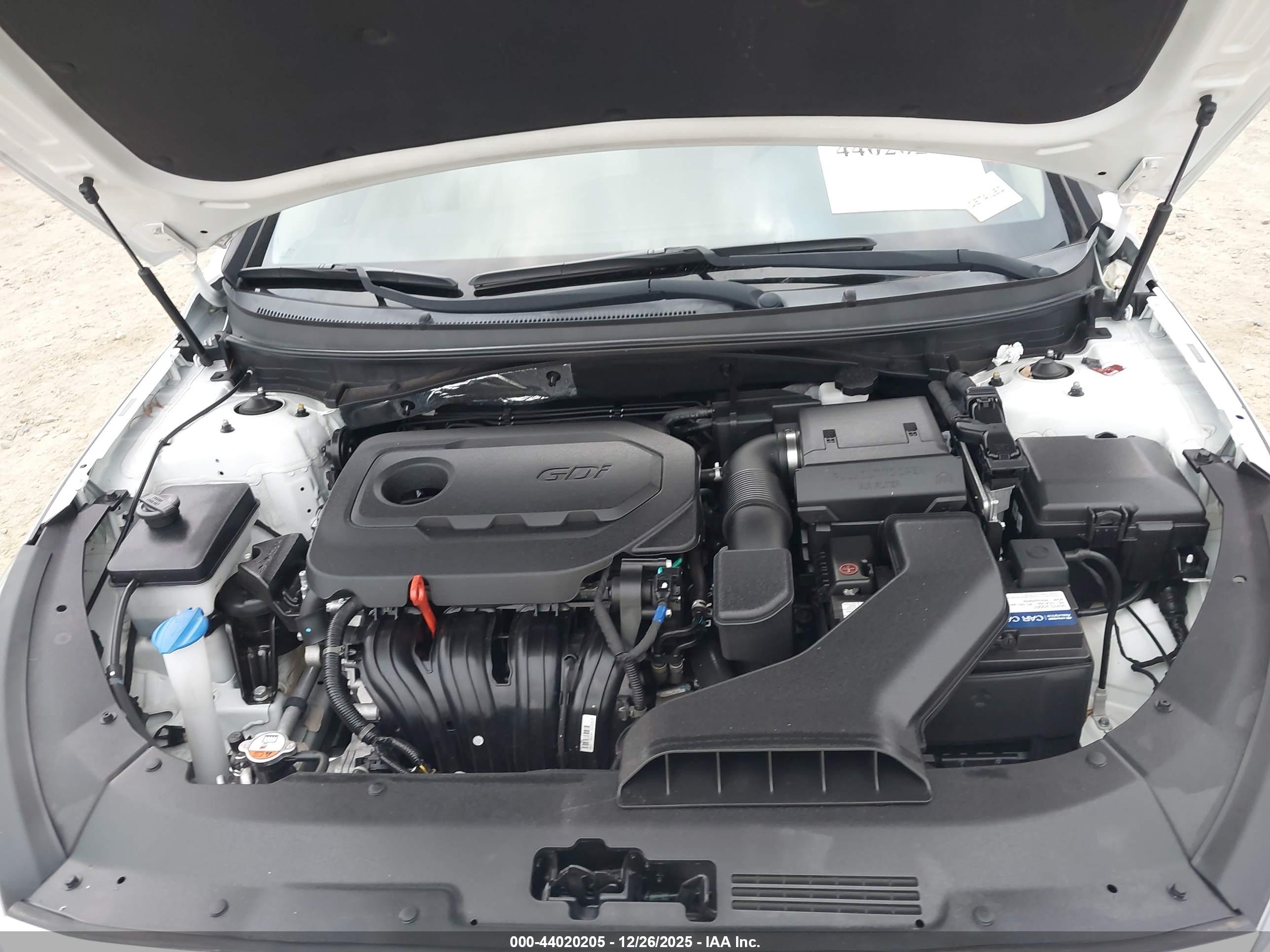 HYUNDAI SONATA image 10