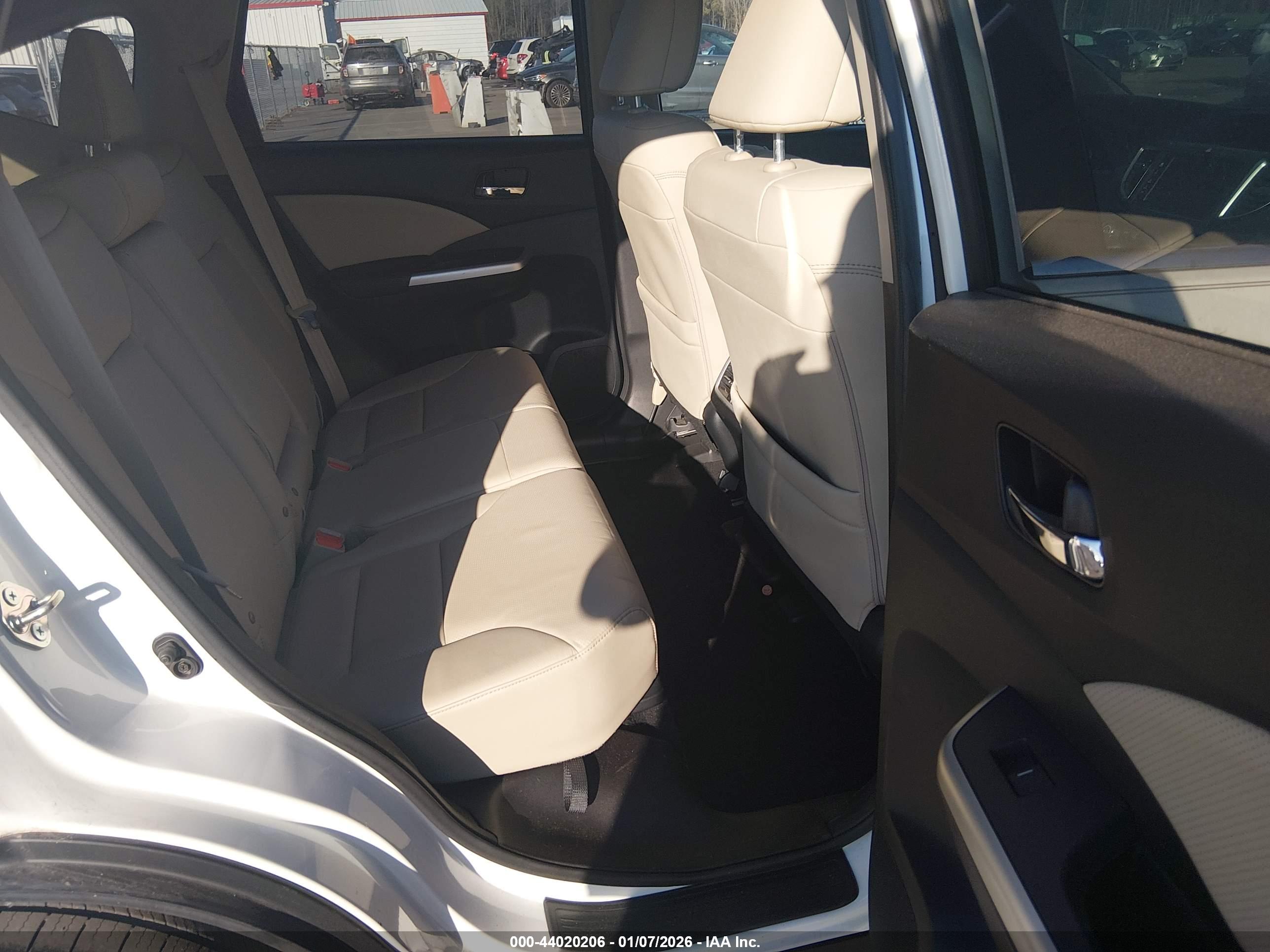 HONDA CR-V image 8