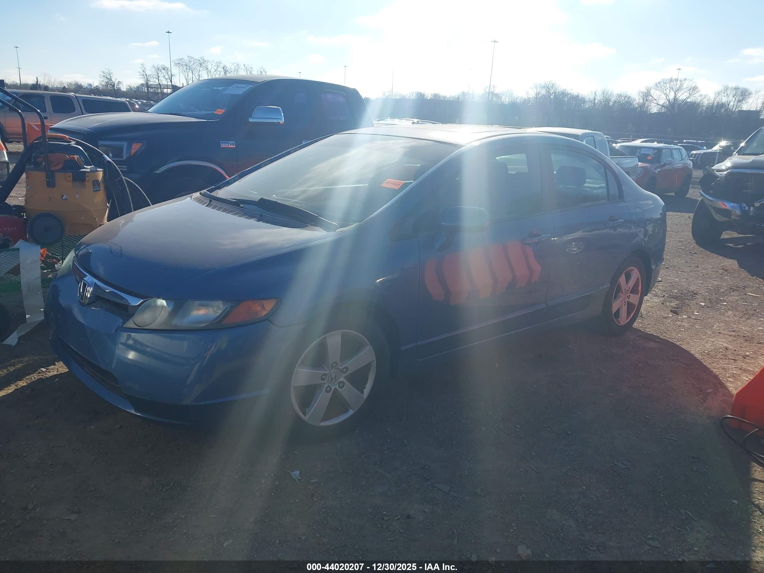 HONDA CIVIC image 2