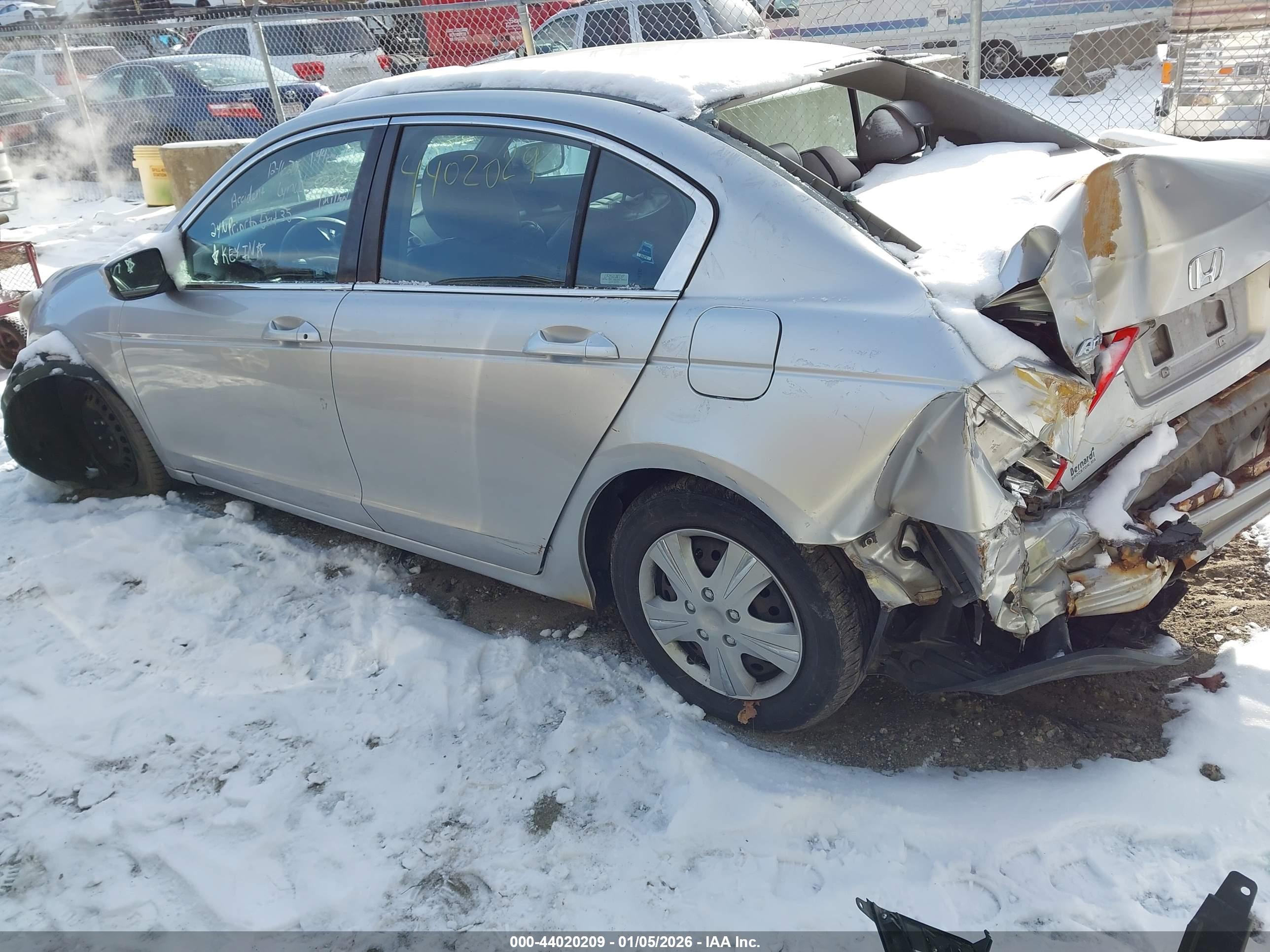 HONDA ACCORD image 3