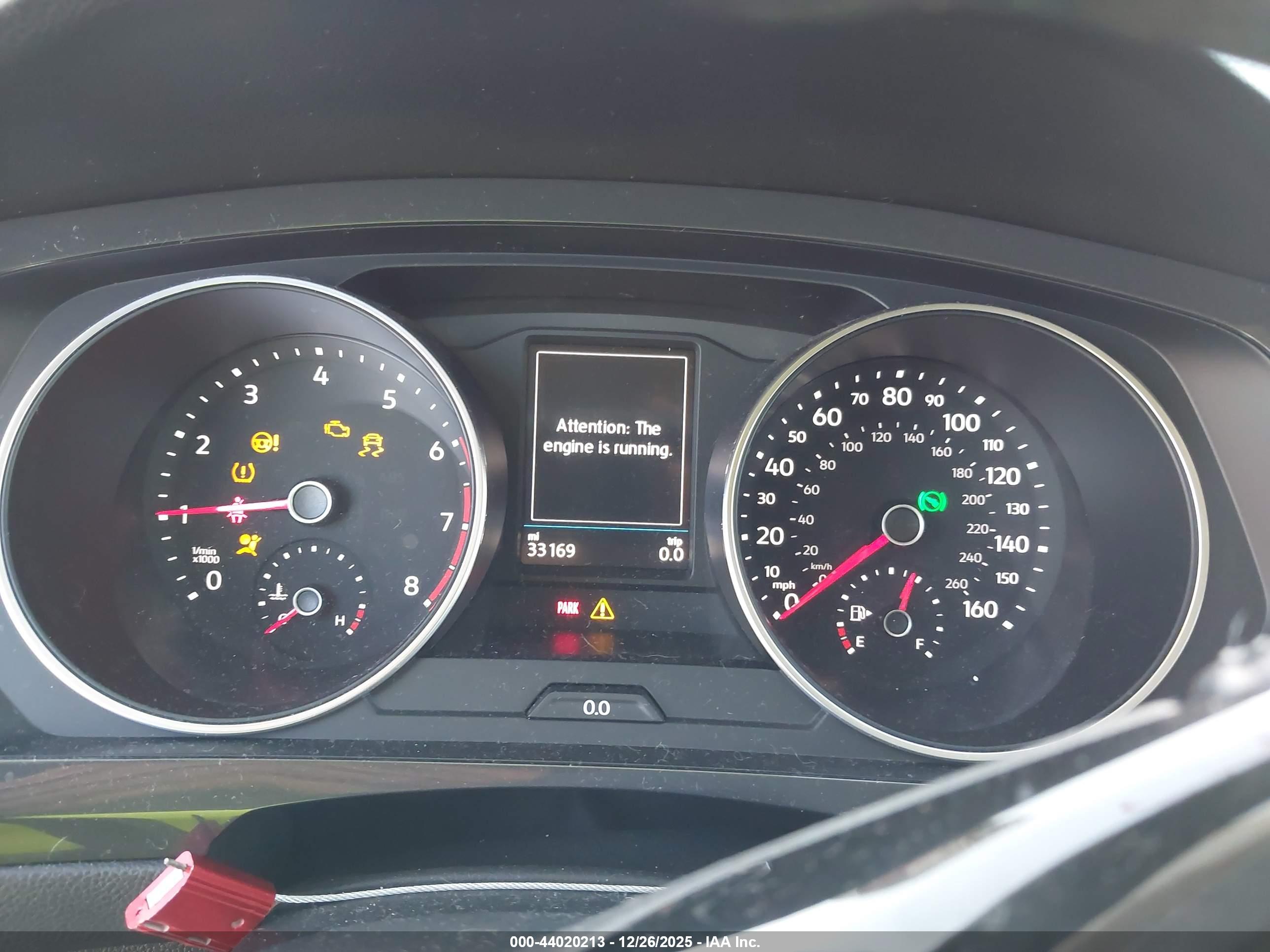 VOLKSWAGEN TIGUAN image 7