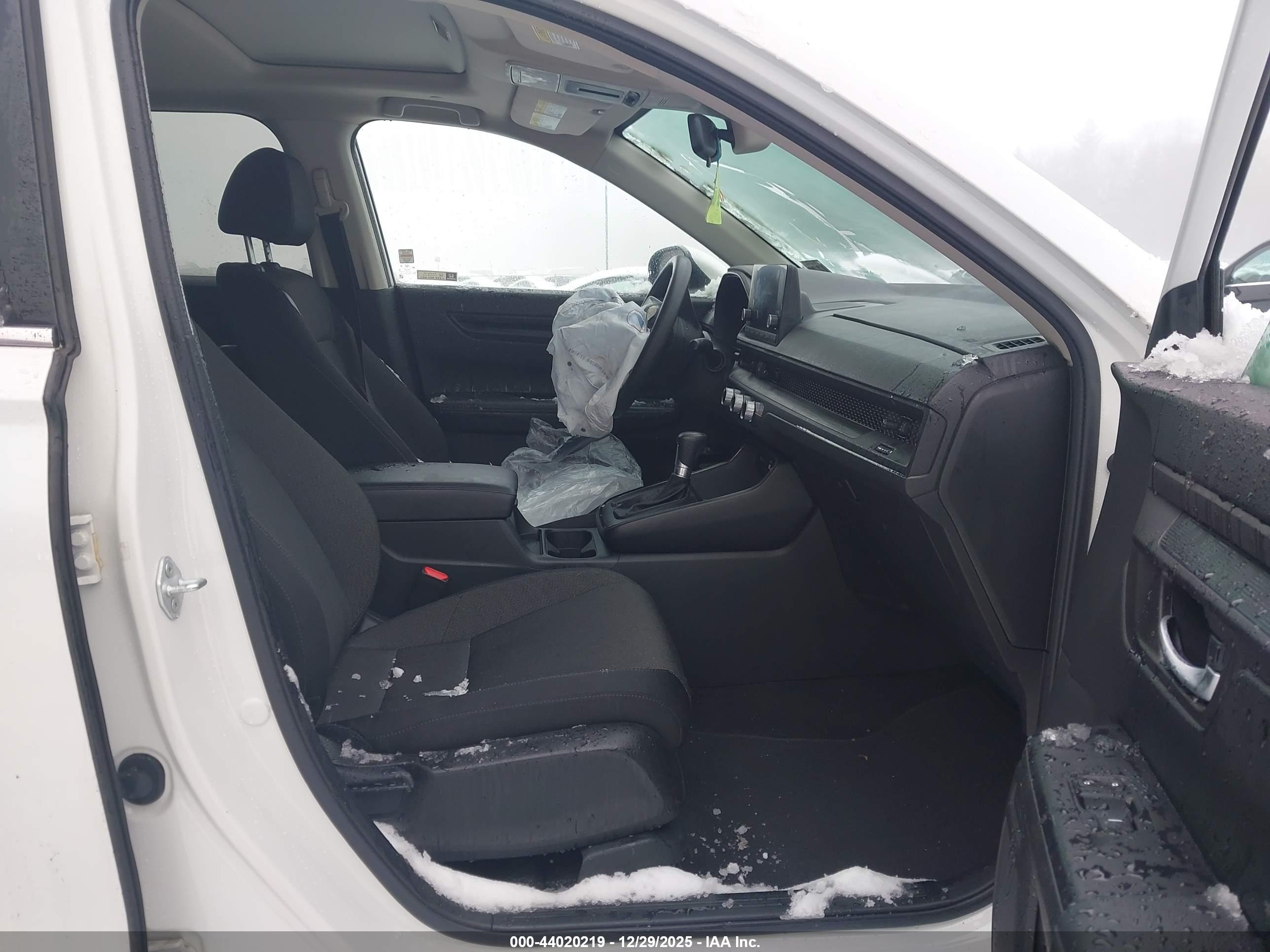 HONDA CR-V image 5