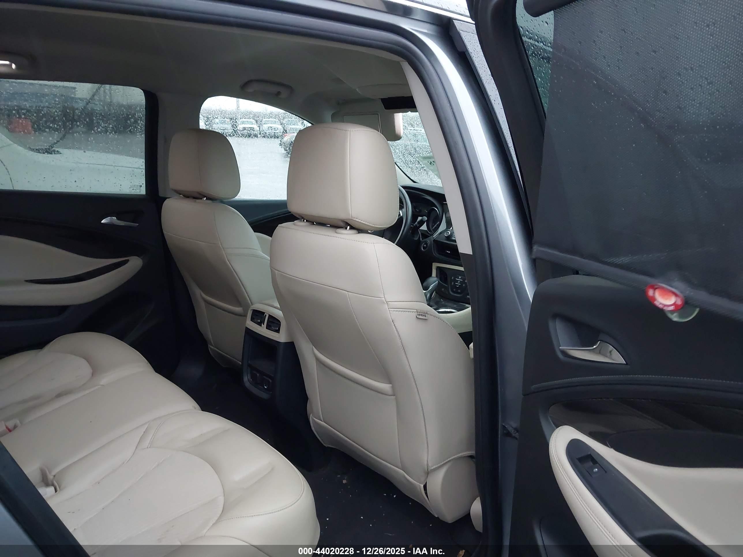 BUICK ENVISION image 8