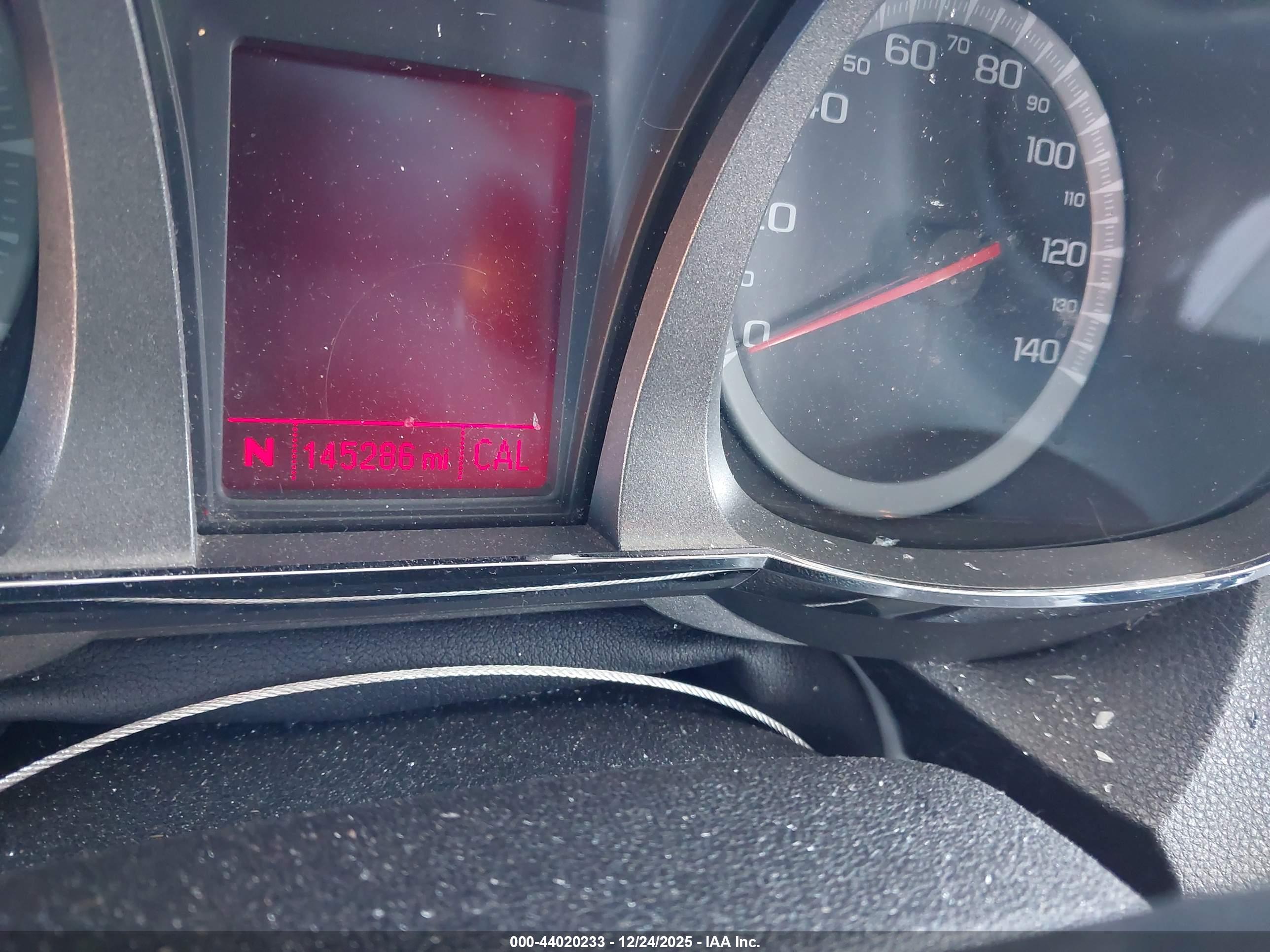 GMC TERRAIN image 7