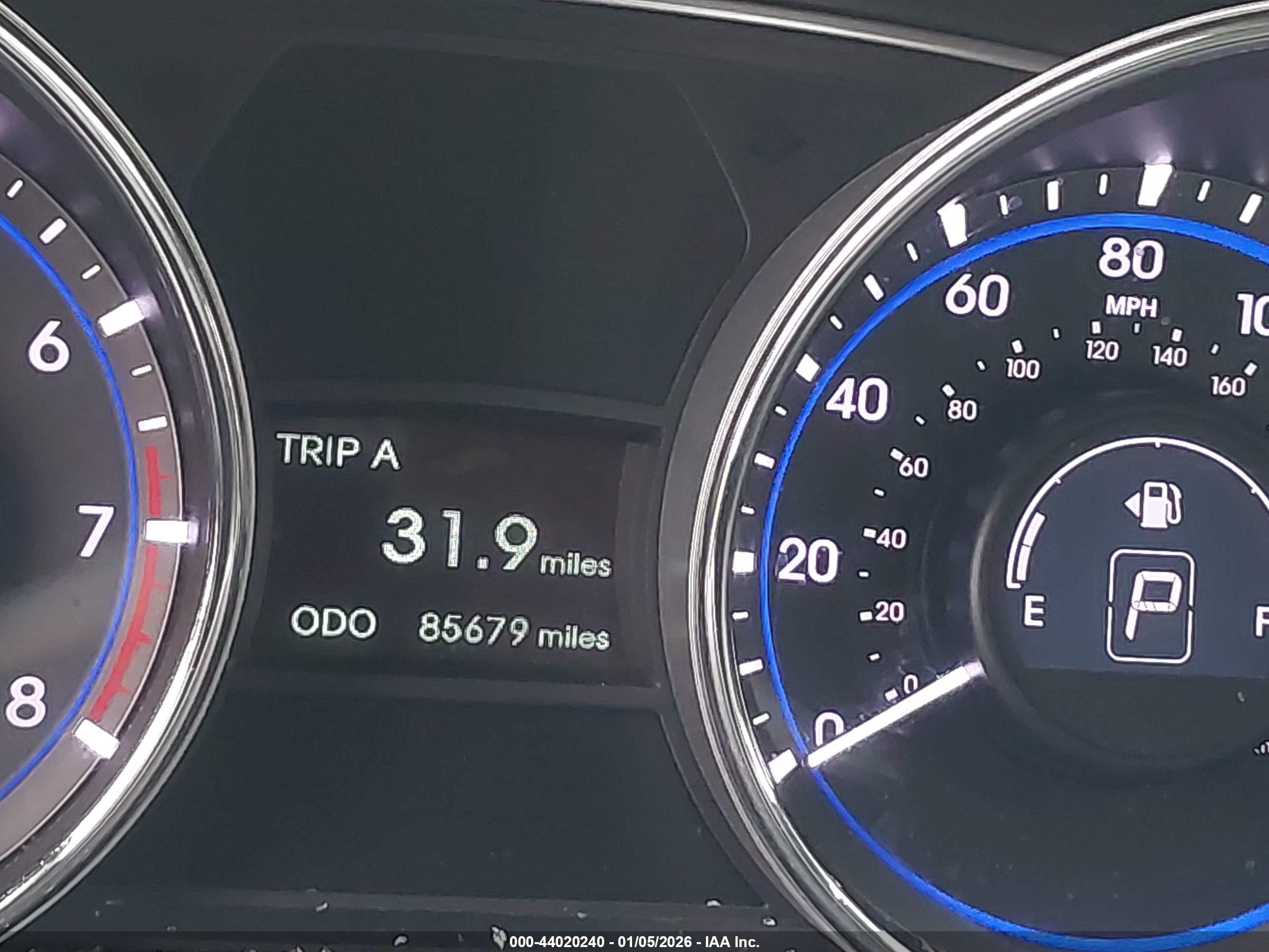 HYUNDAI SONATA image 7