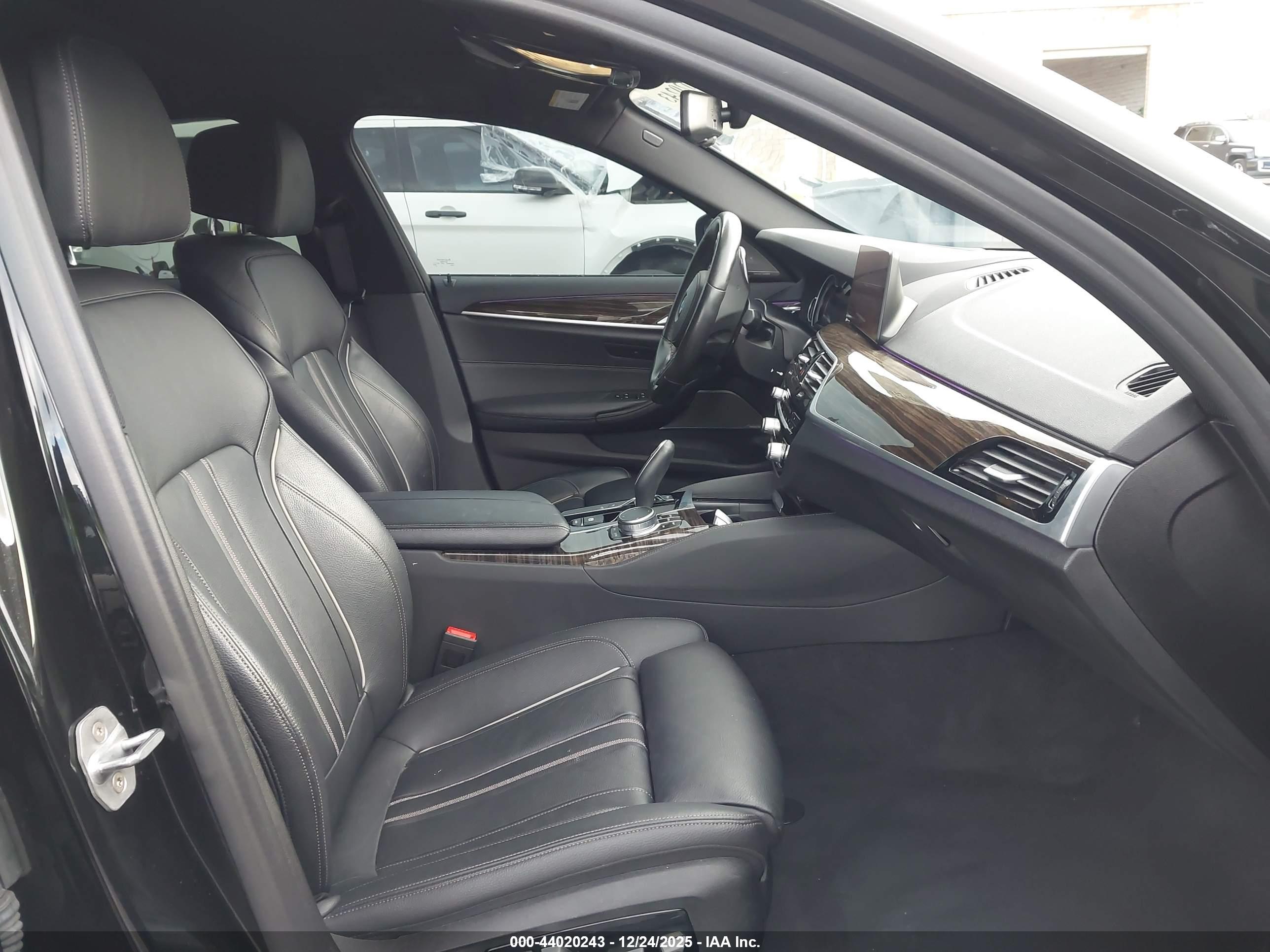 BMW 540I image 5