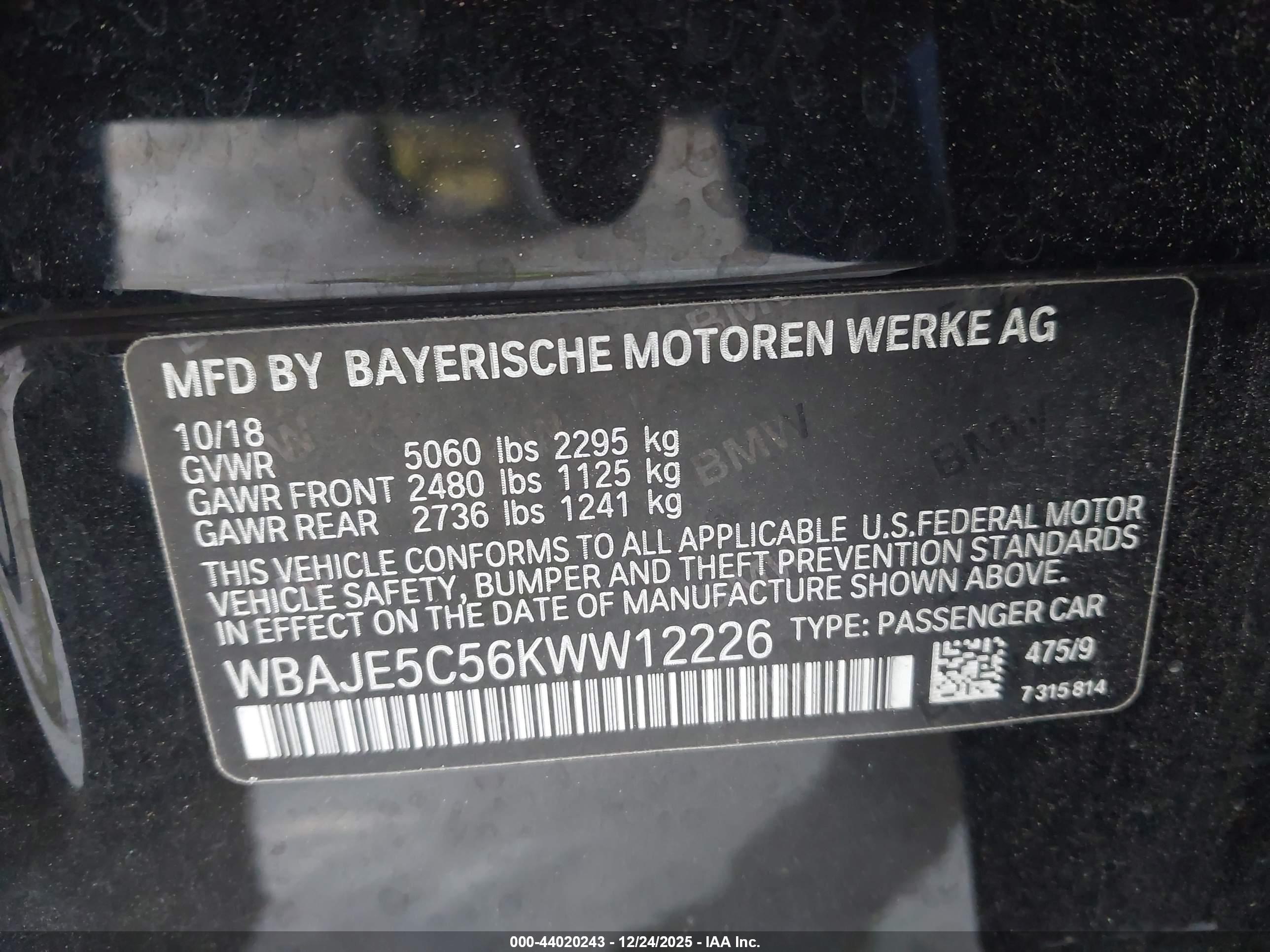 BMW 540I image 9