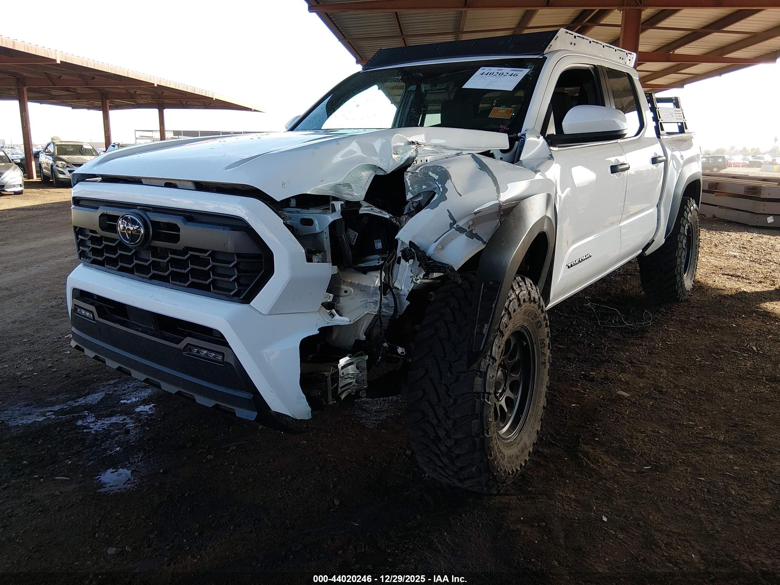 TOYOTA TACOMA image 2