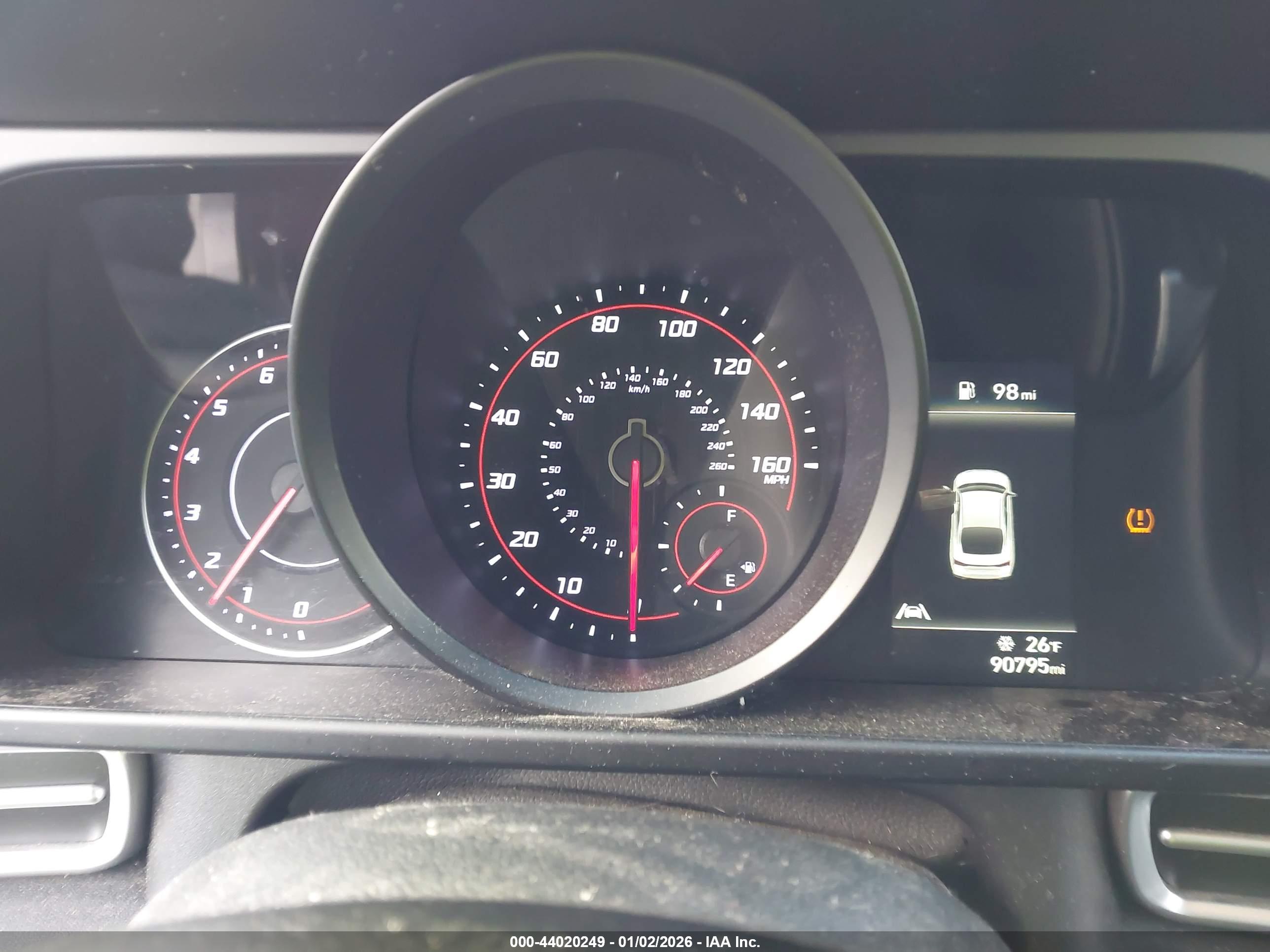HYUNDAI ELANTRA image 7