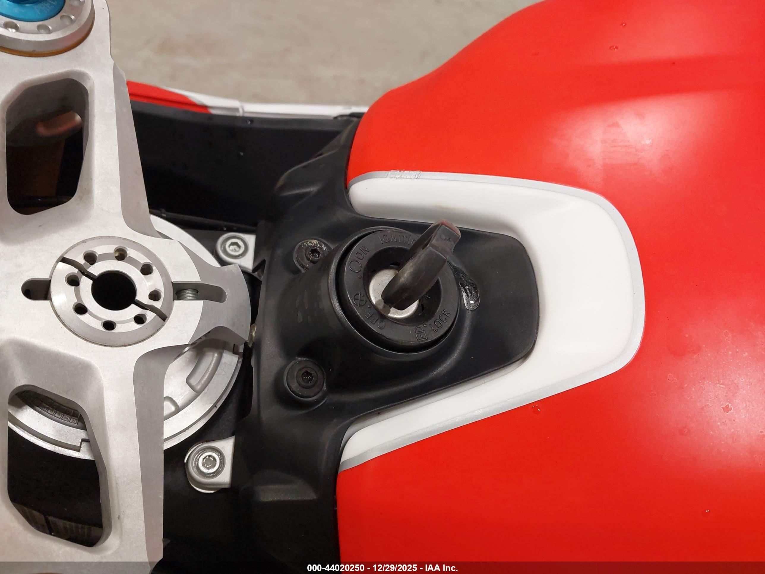 DUCATI SUPERBIKE image 11