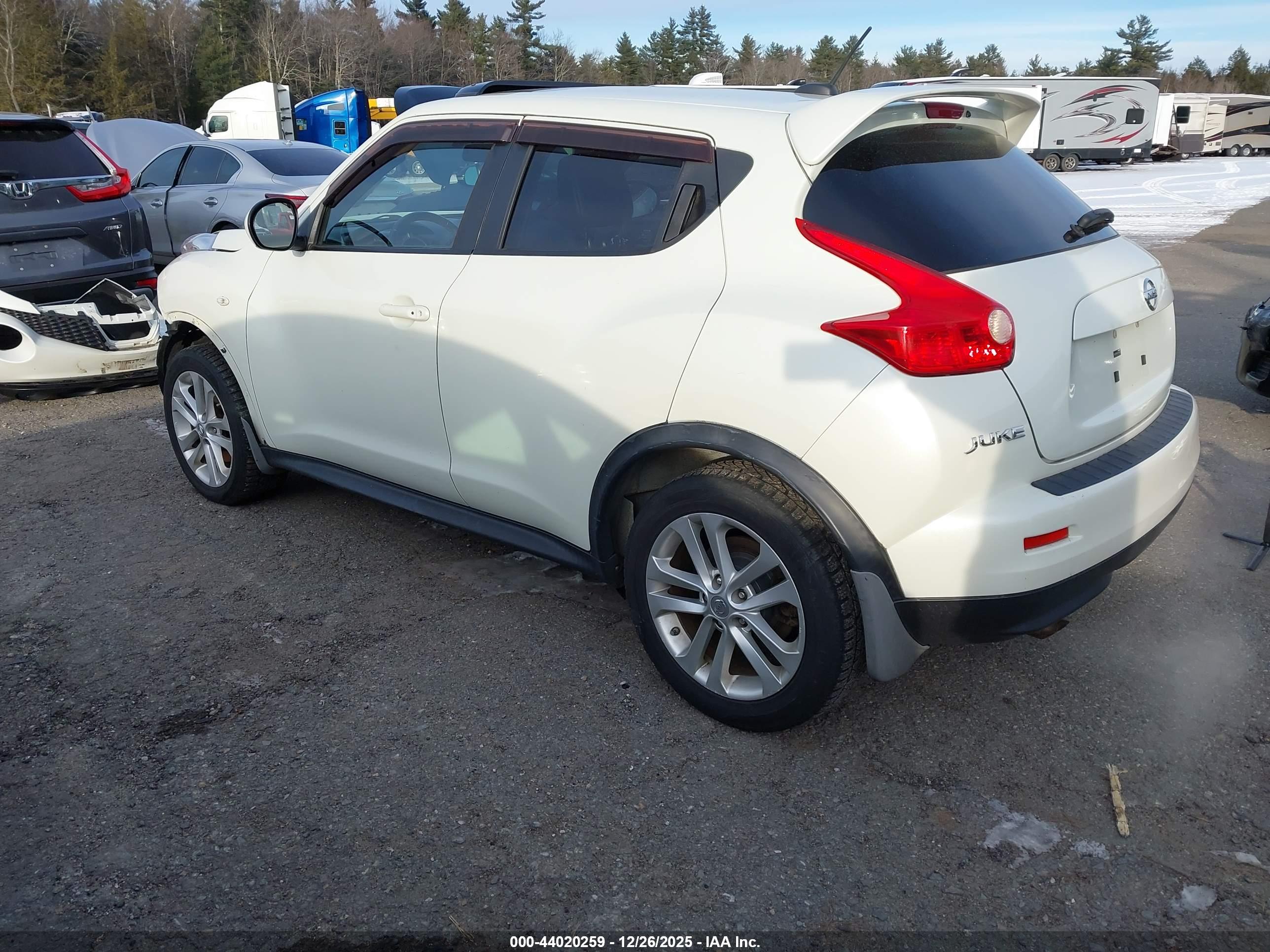 NISSAN JUKE image 3