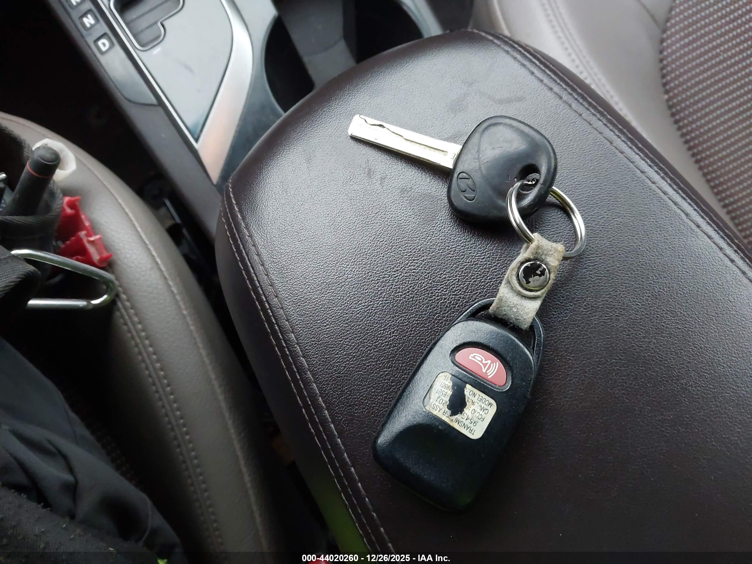 HYUNDAI TUCSON image 11