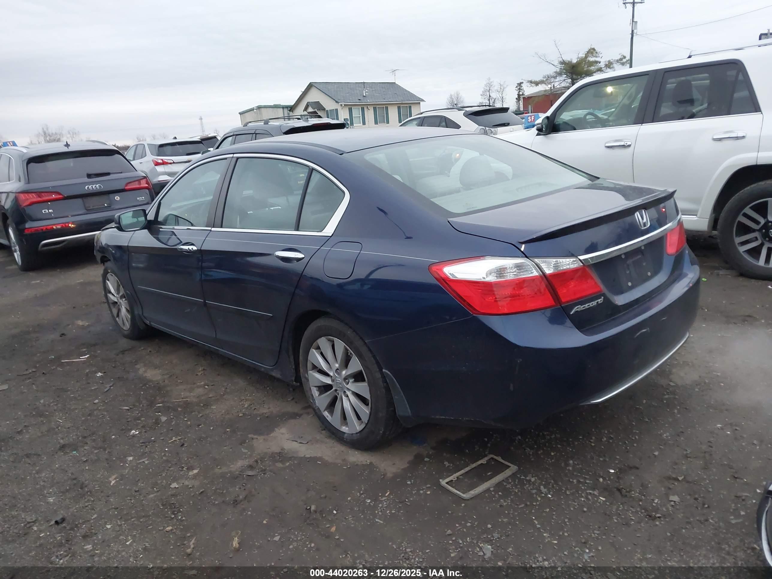HONDA ACCORD image 3