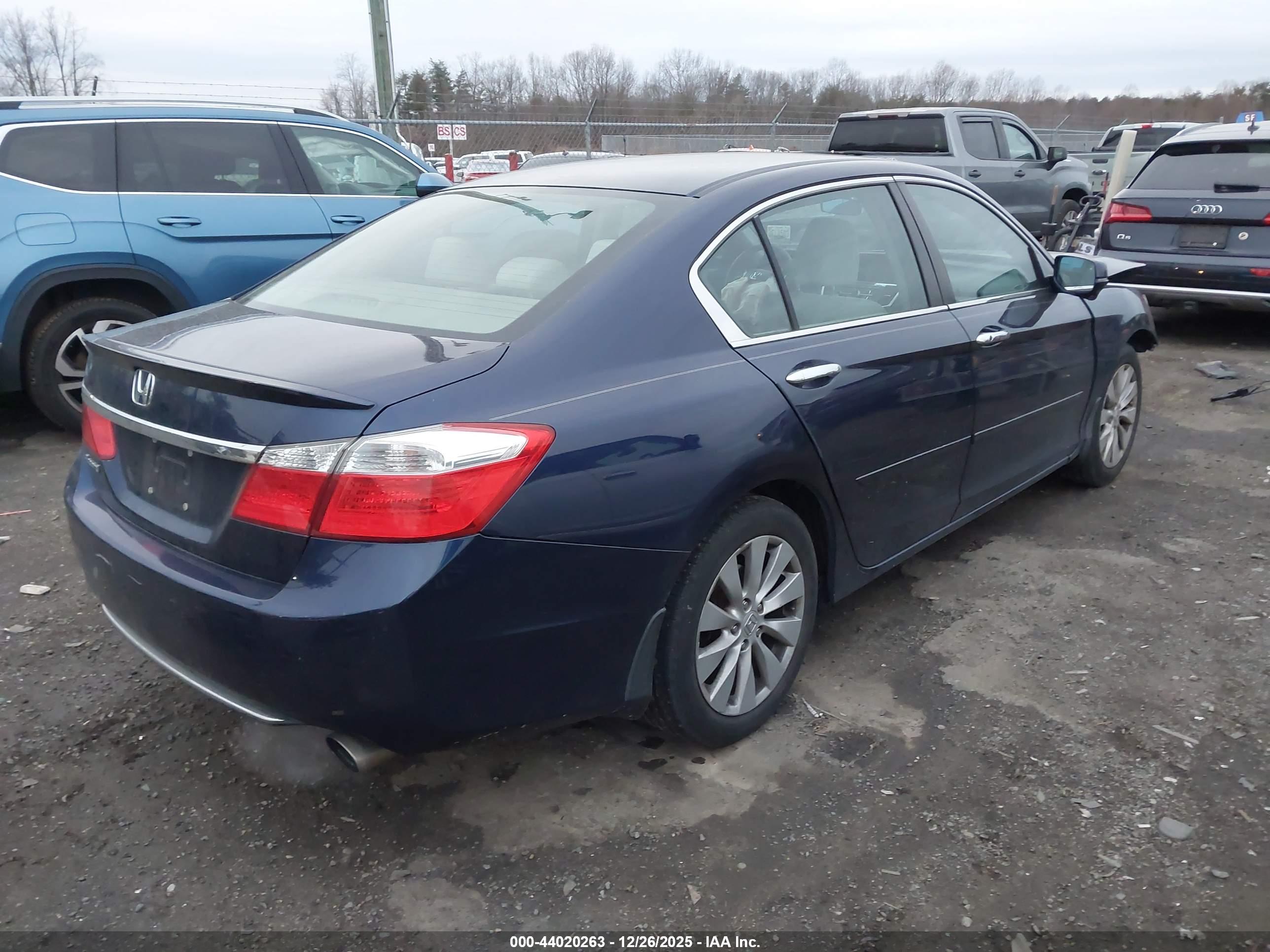 HONDA ACCORD image 4