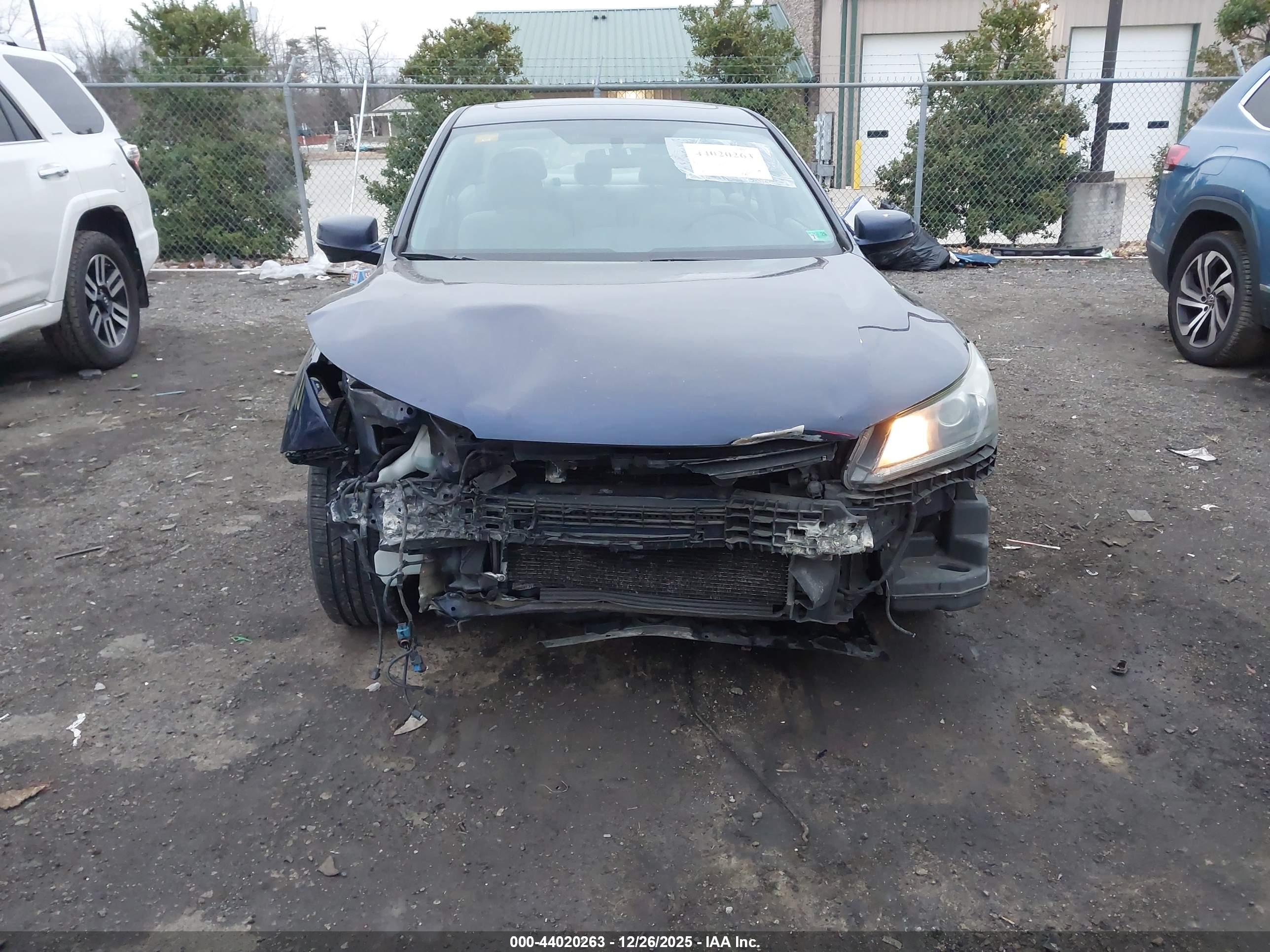 HONDA ACCORD image 6