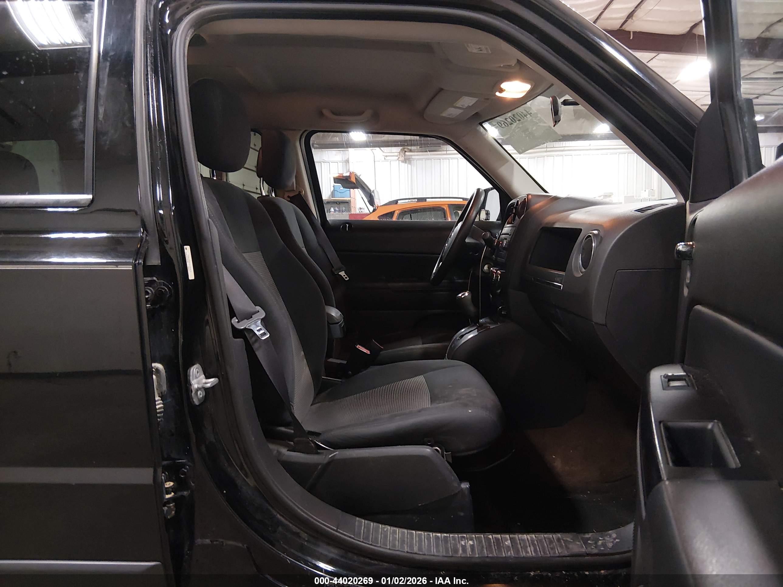 JEEP PATRIOT image 5