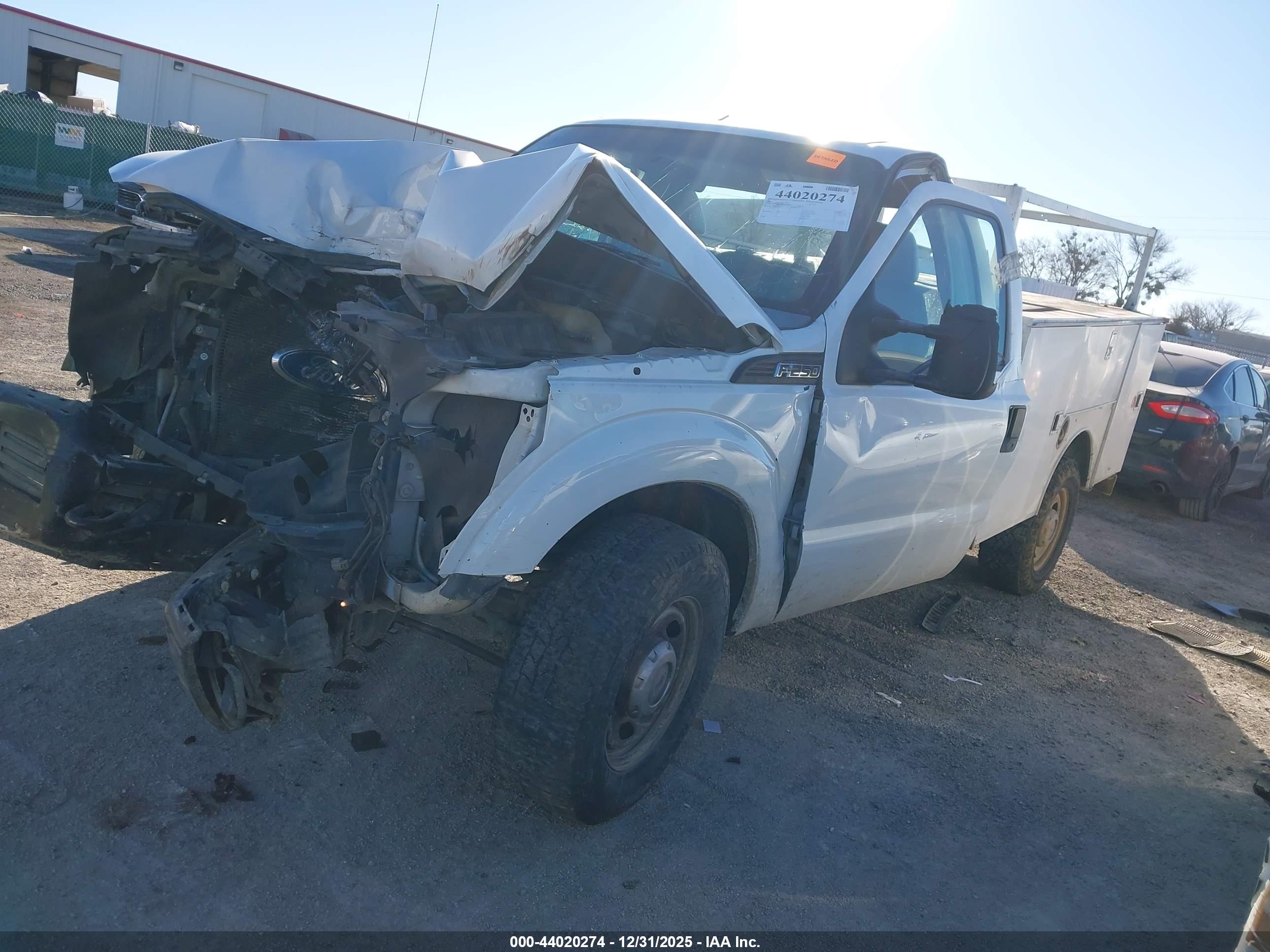 FORD F-250 image 2