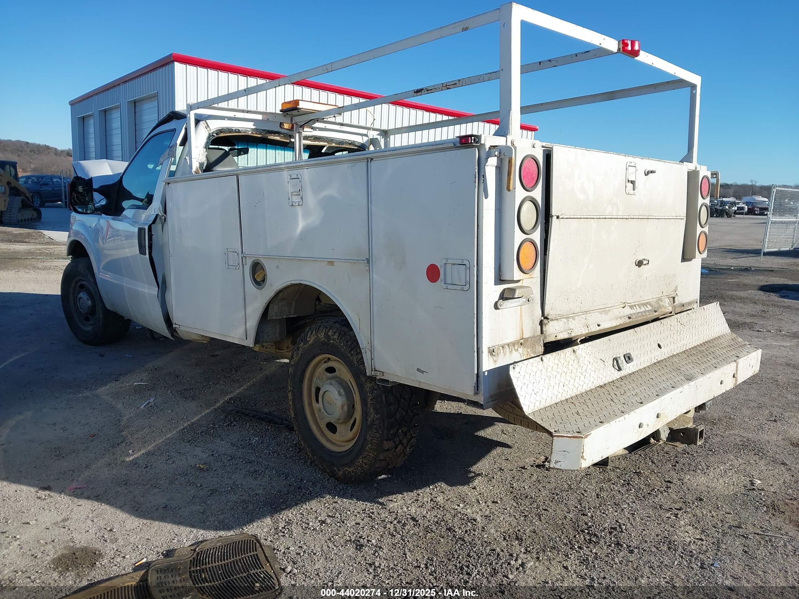 FORD F-250 image 3