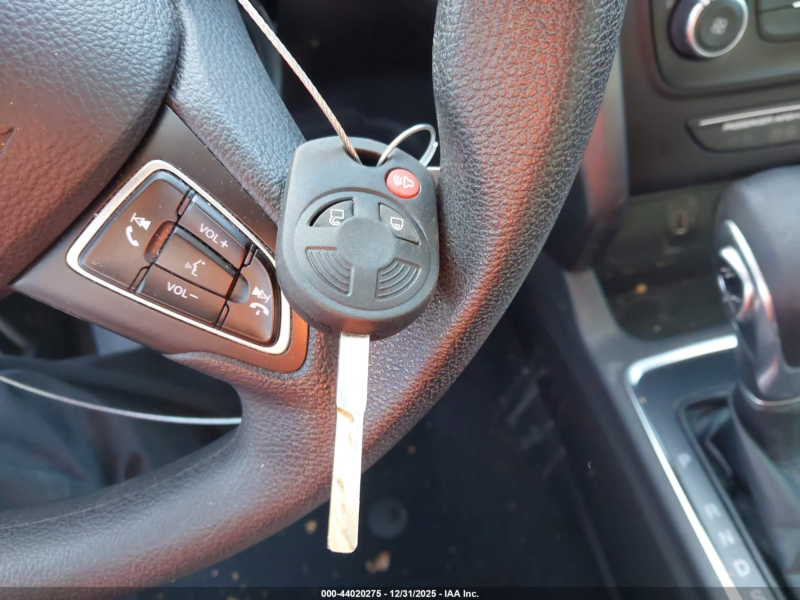 FORD ESCAPE image 11