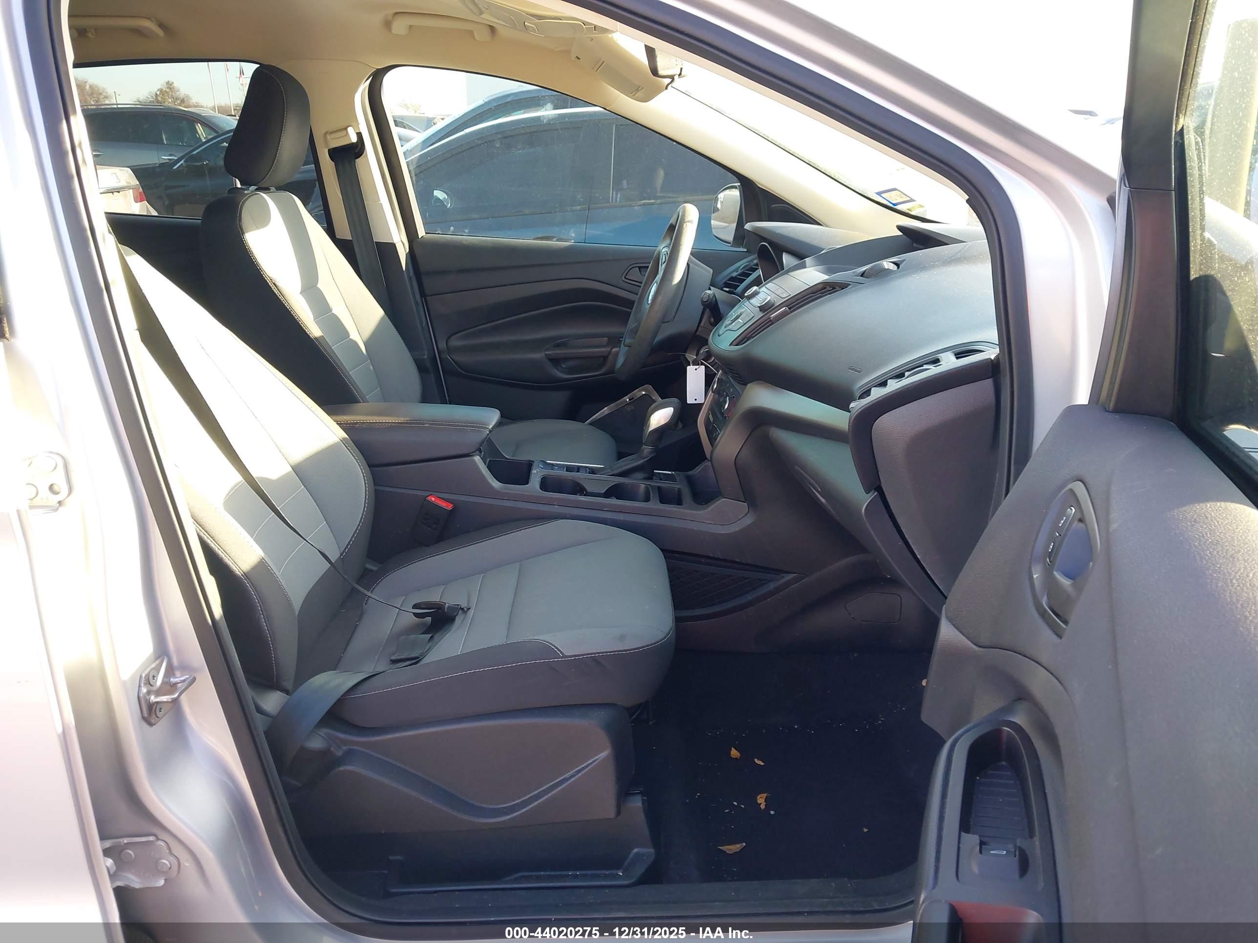 FORD ESCAPE image 5