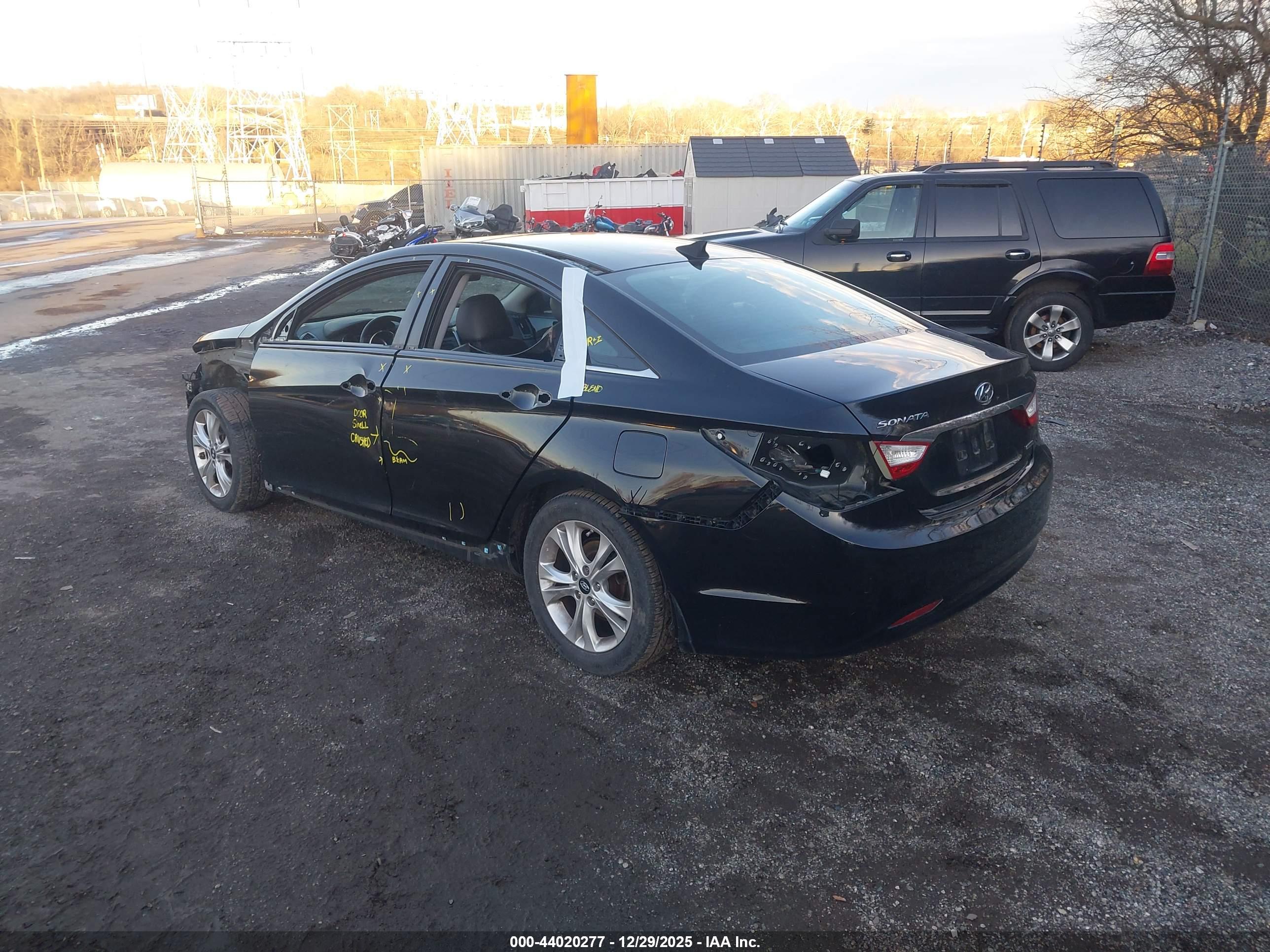 HYUNDAI SONATA image 3