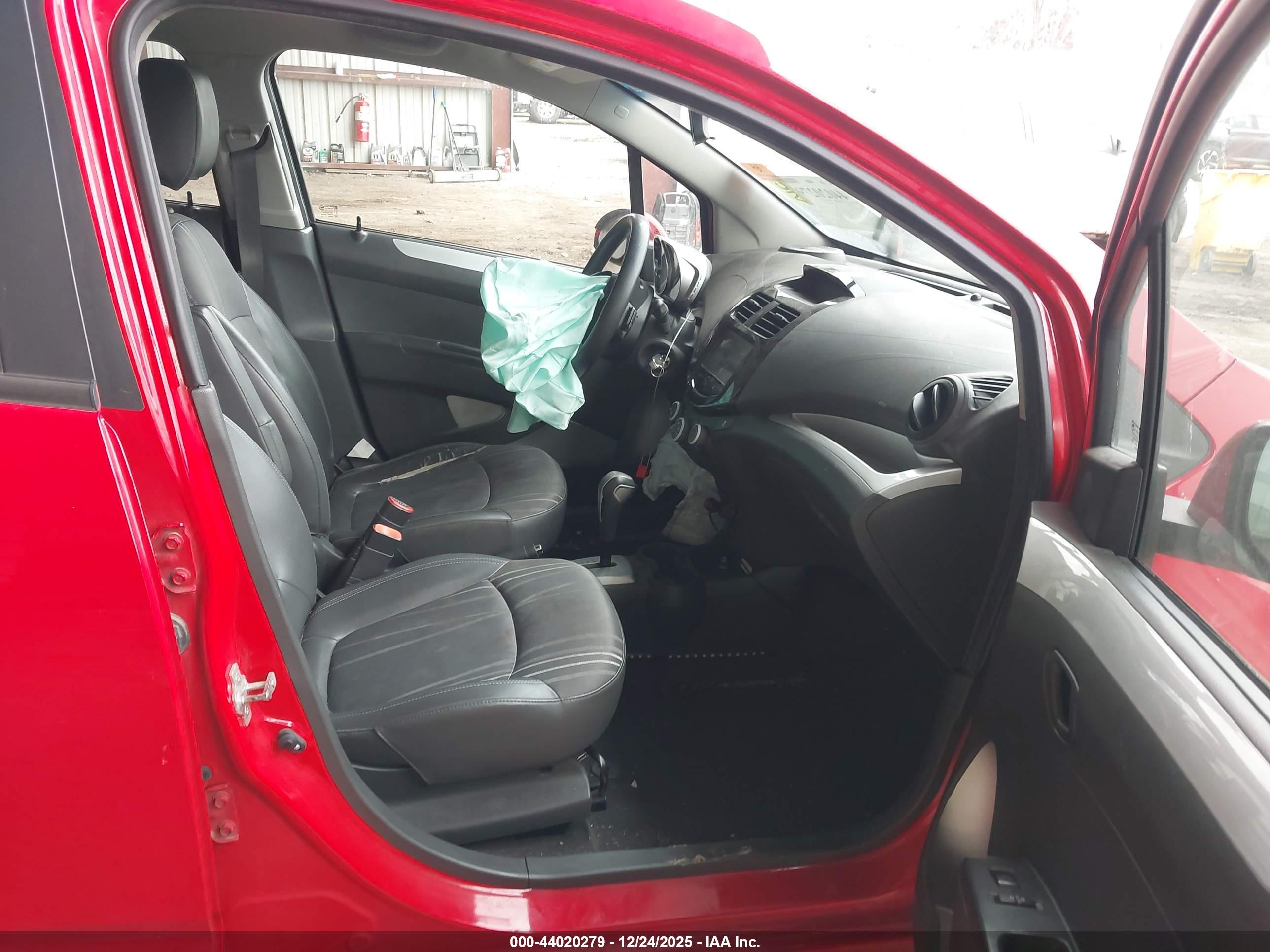 CHEVROLET SPARK image 5
