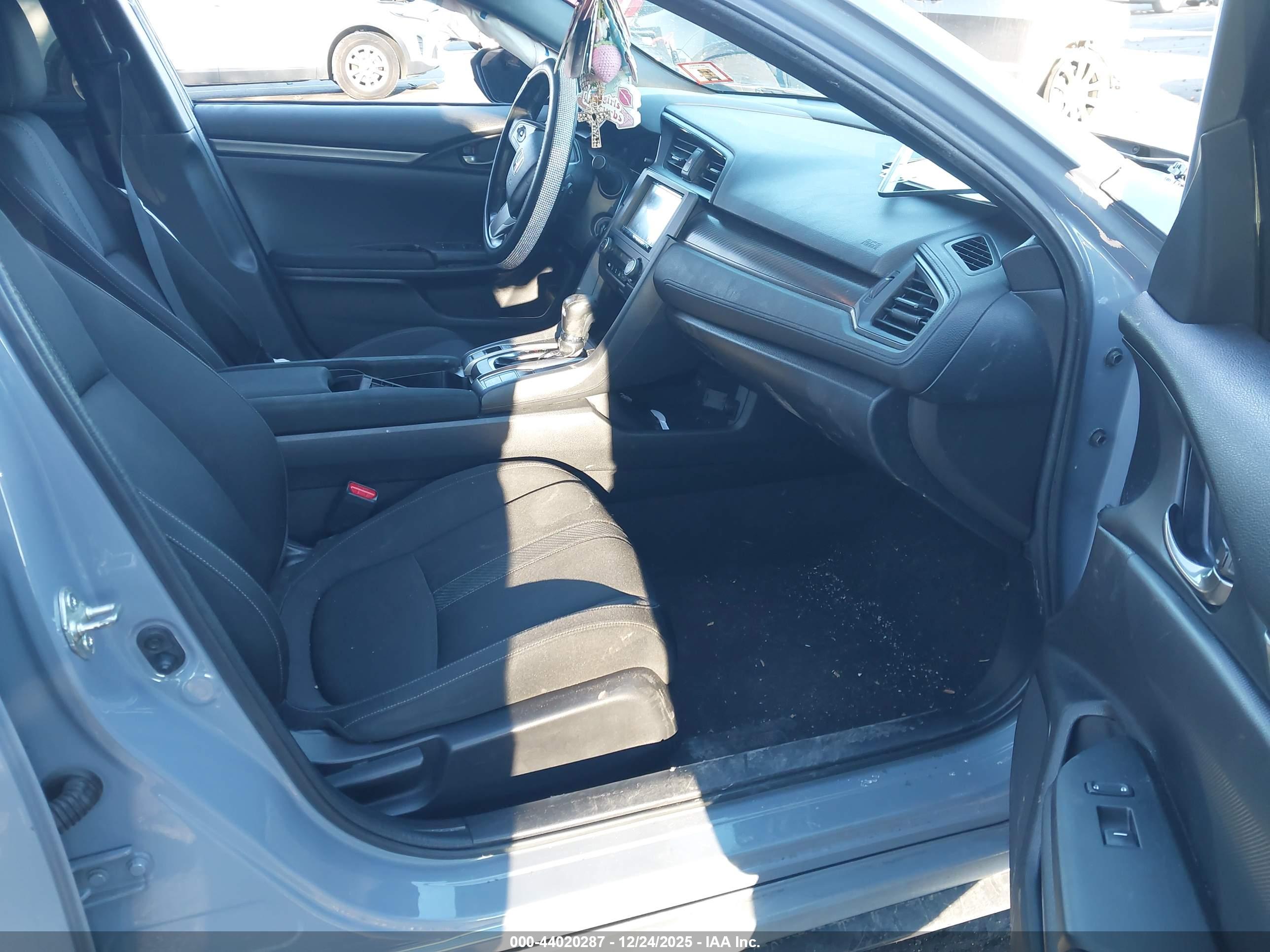 HONDA CIVIC image 5