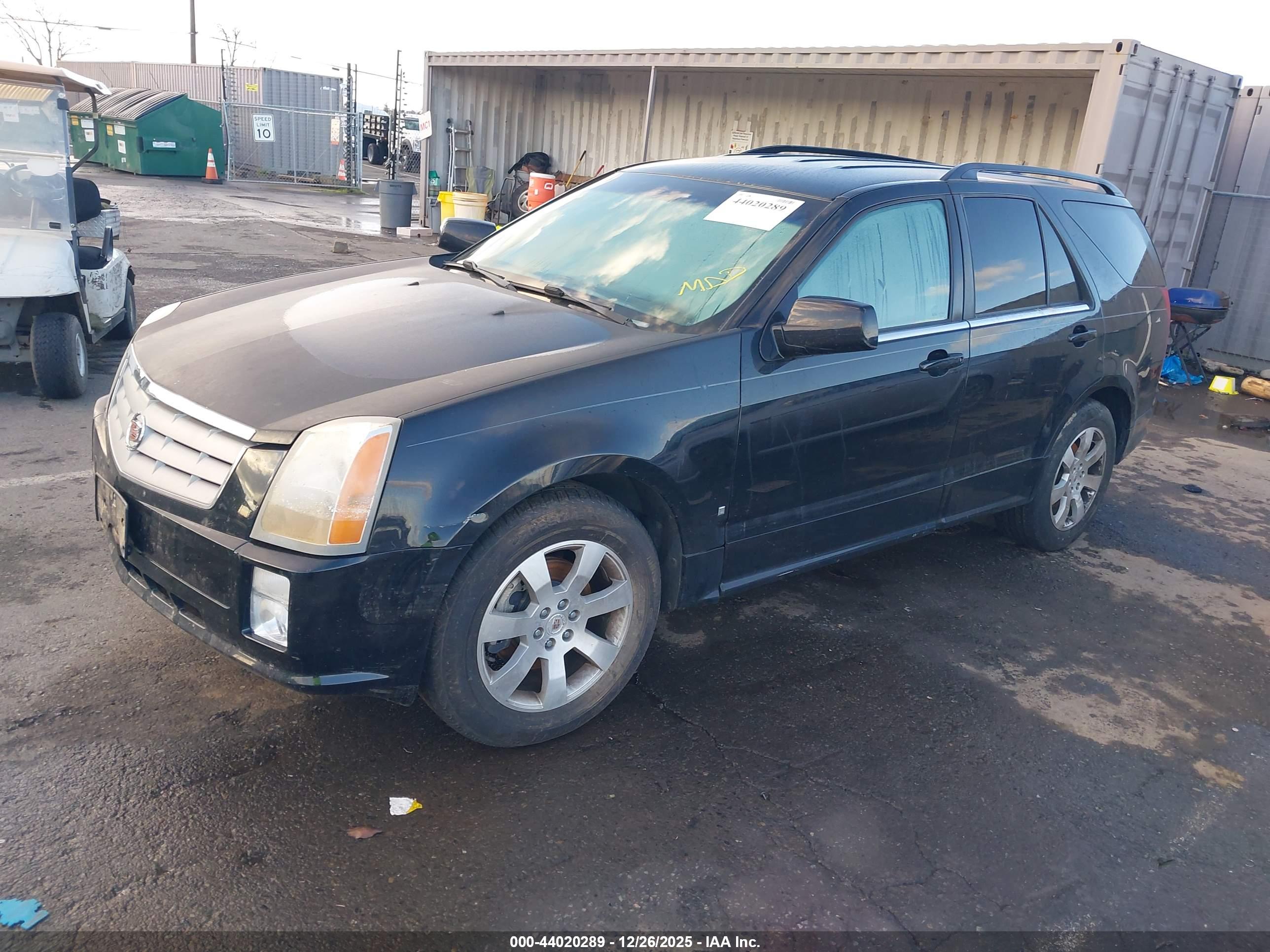 CADILLAC SRX image 2