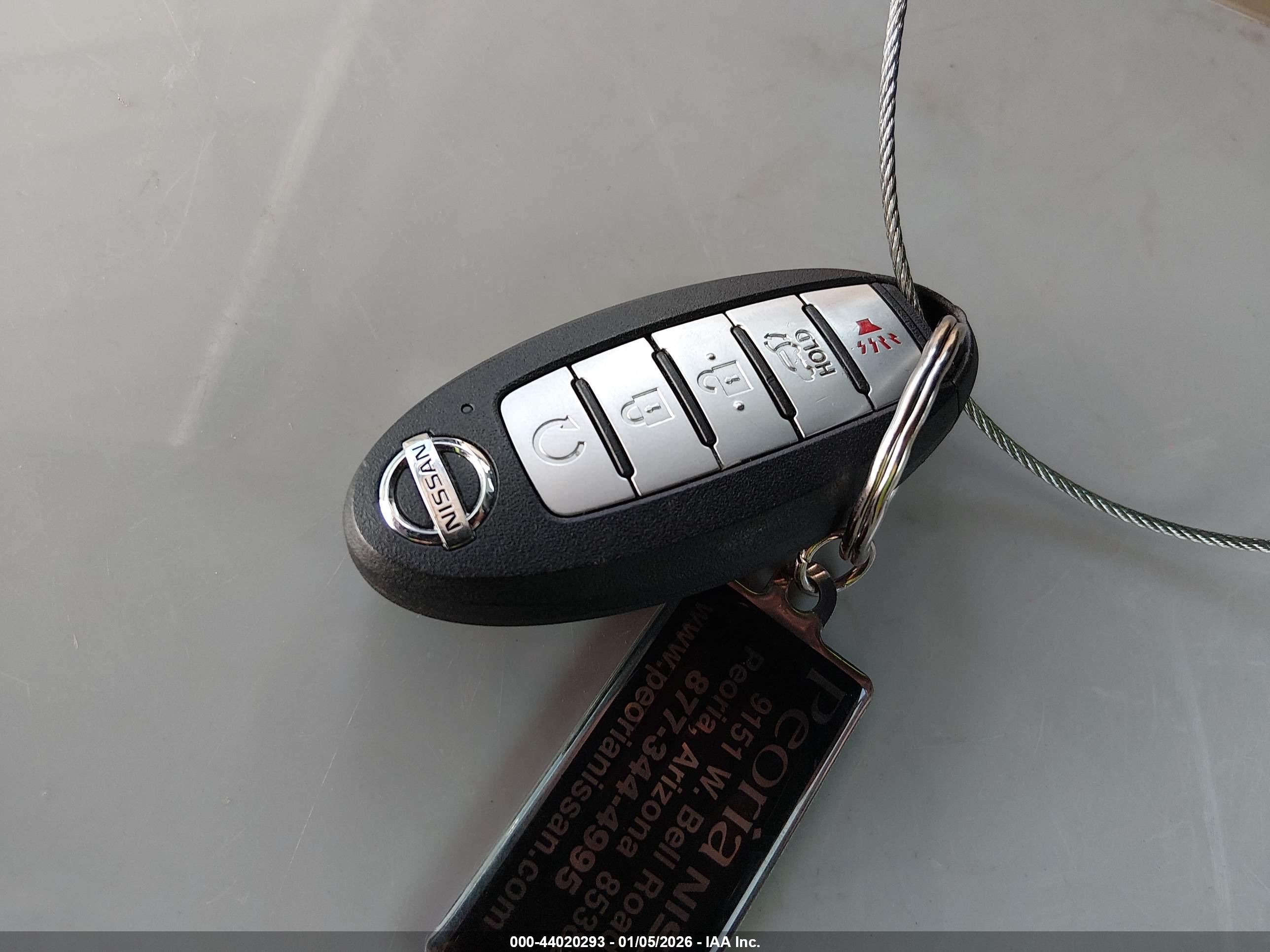 NISSAN MURANO image 11