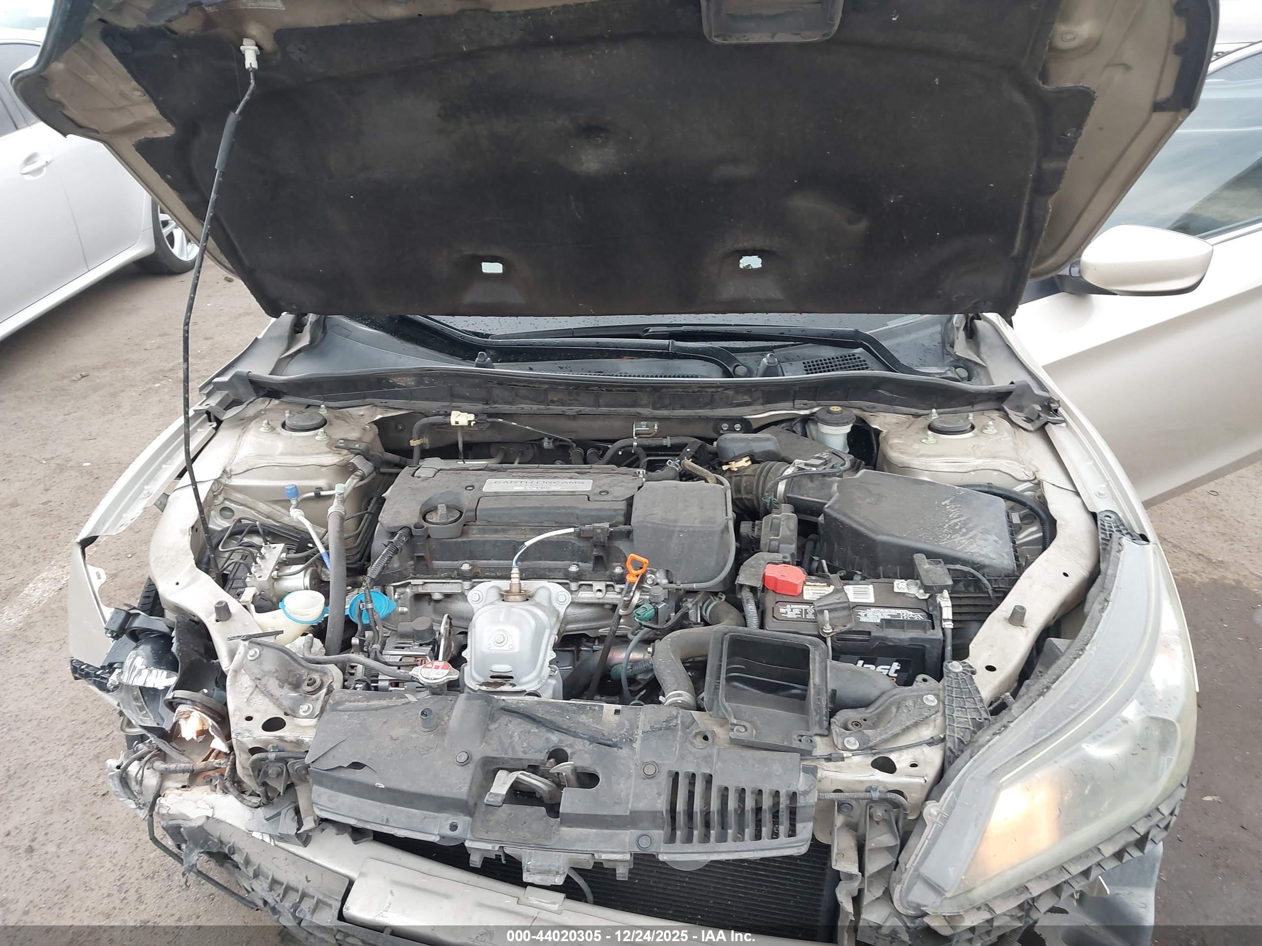 HONDA ACCORD image 10