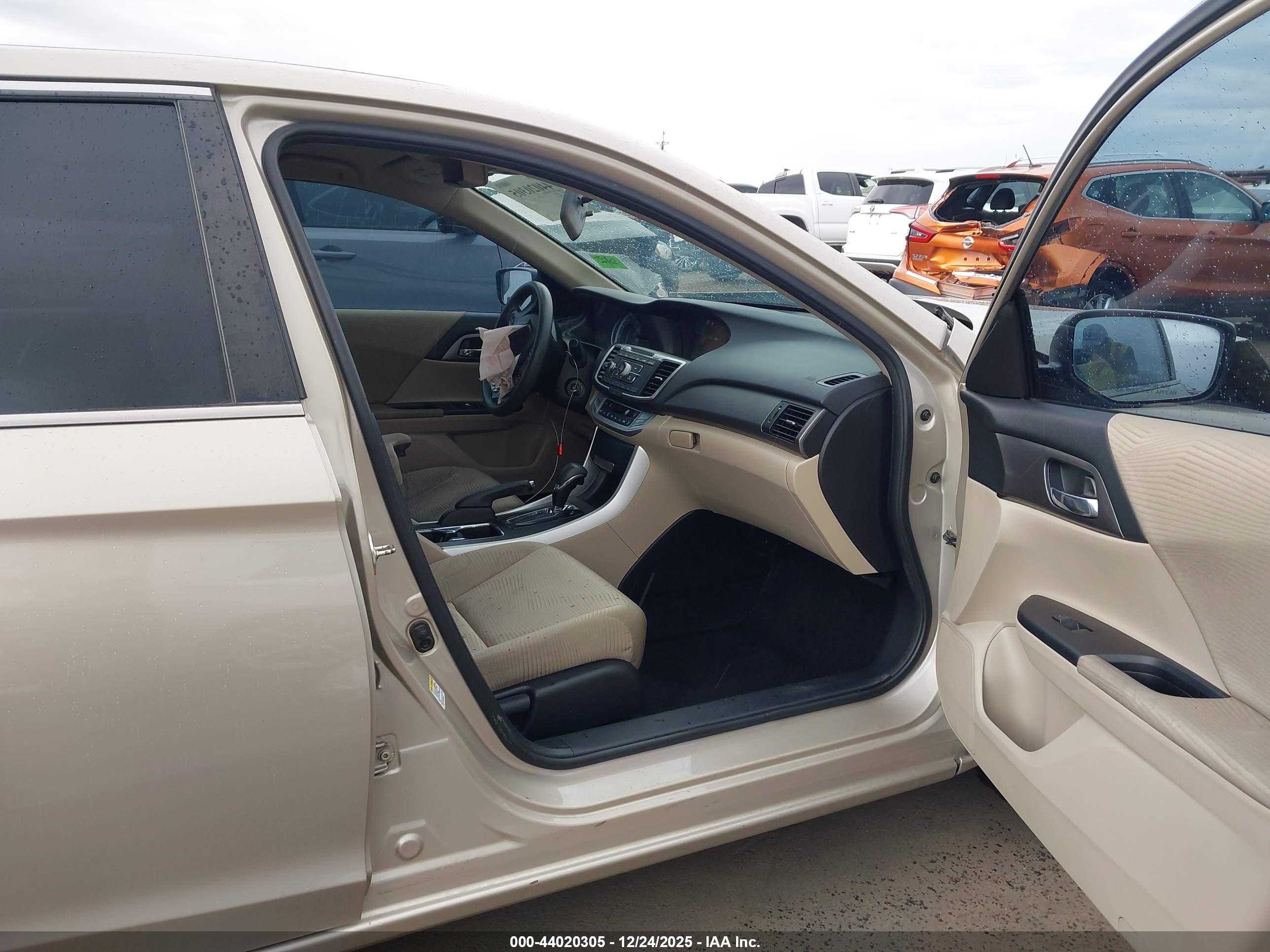 HONDA ACCORD image 5