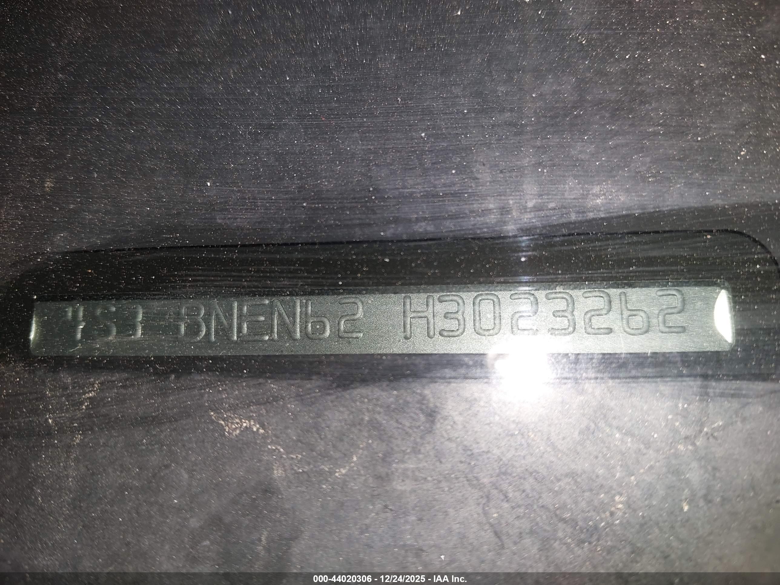 SUBARU LEGACY image 9
