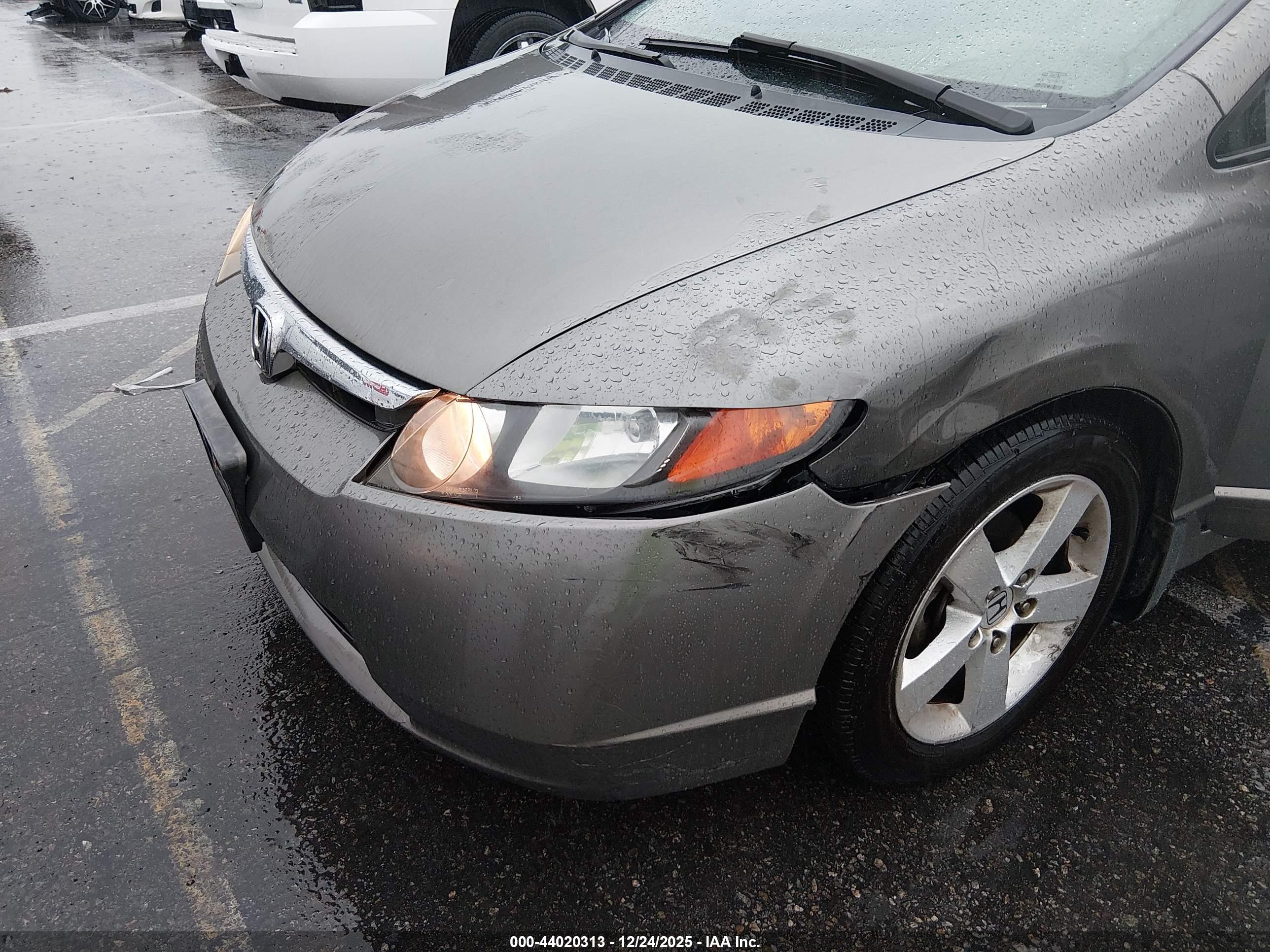 HONDA CIVIC image 6