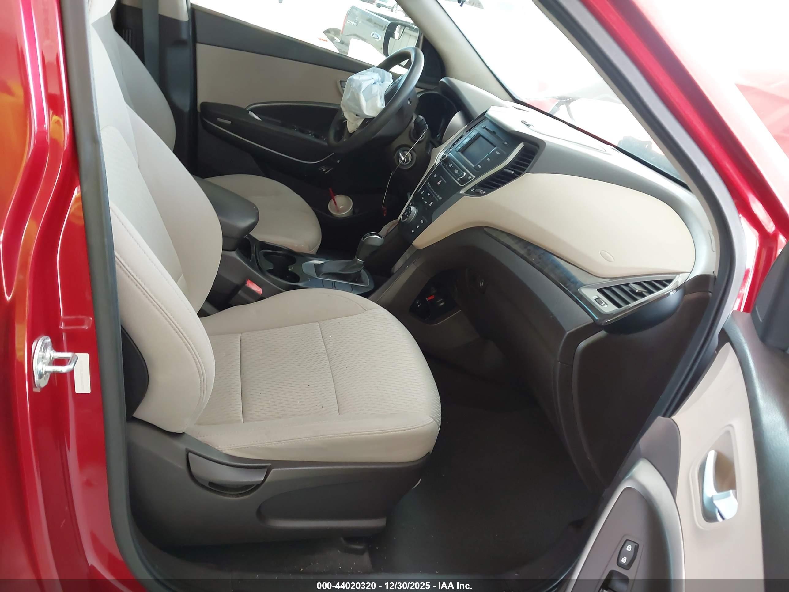HYUNDAI SANTA image 5