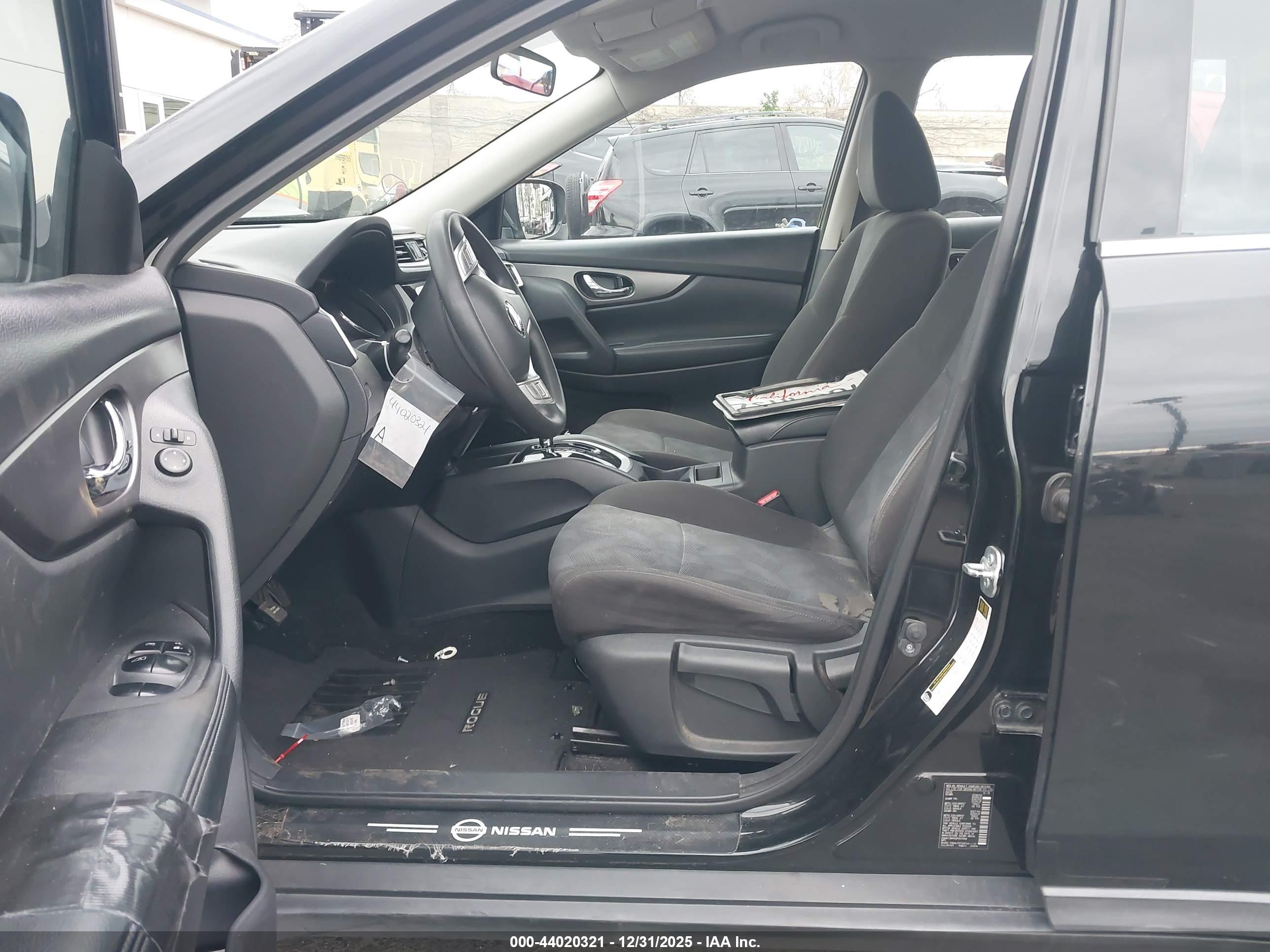 NISSAN ROGUE image 5