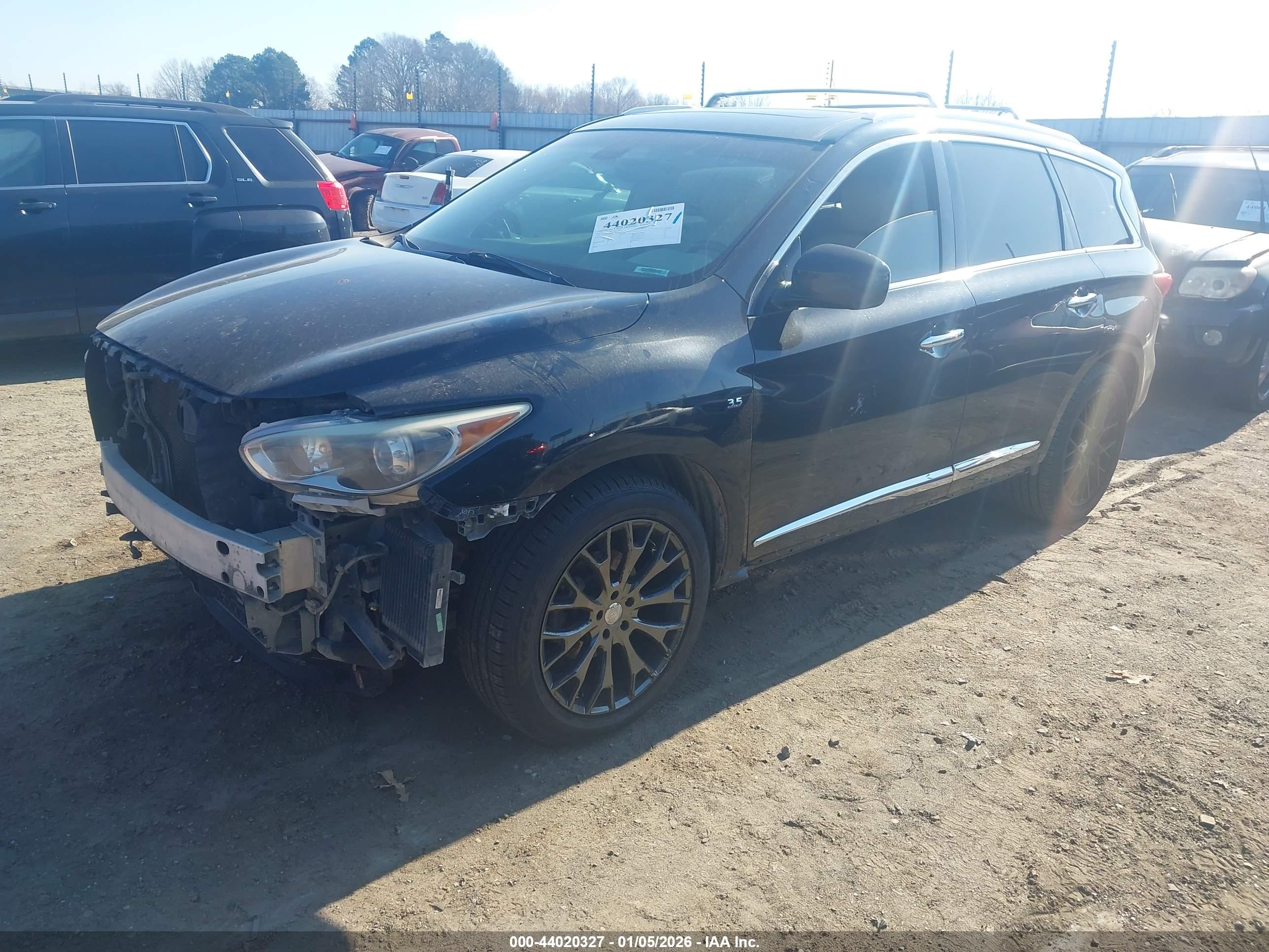 INFINITI QX60 image 2