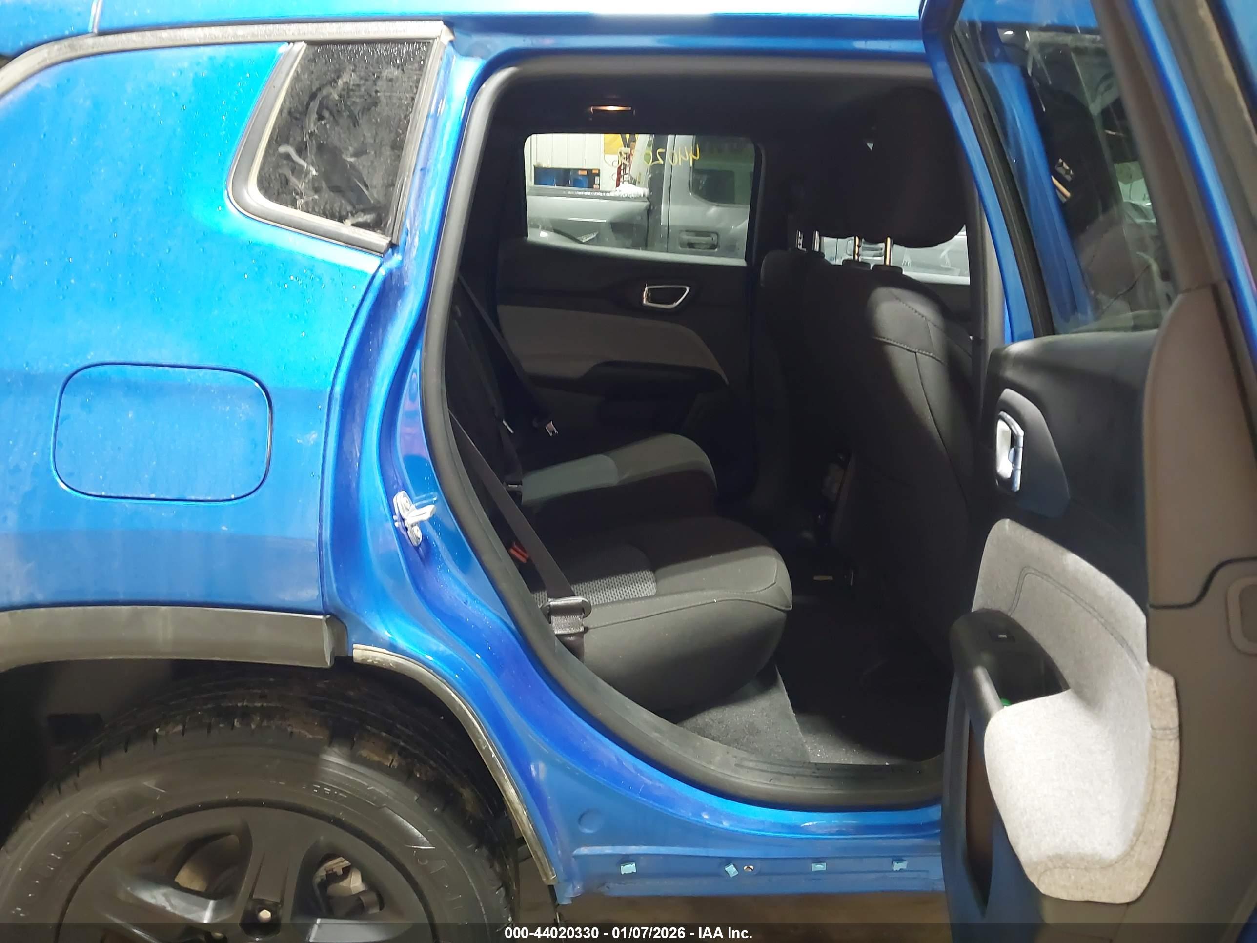JEEP COMPASS image 8