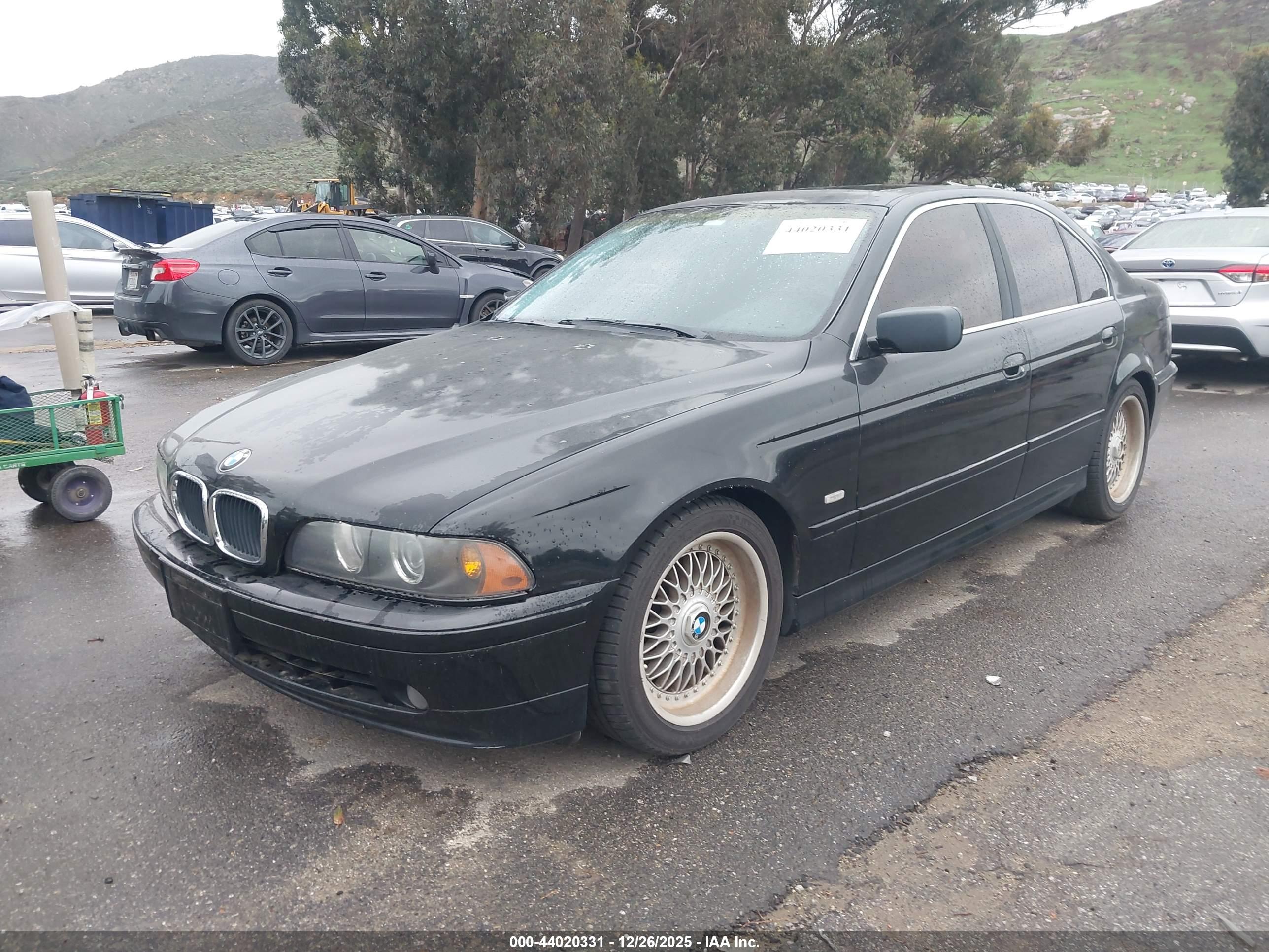 BMW 525IA image 2