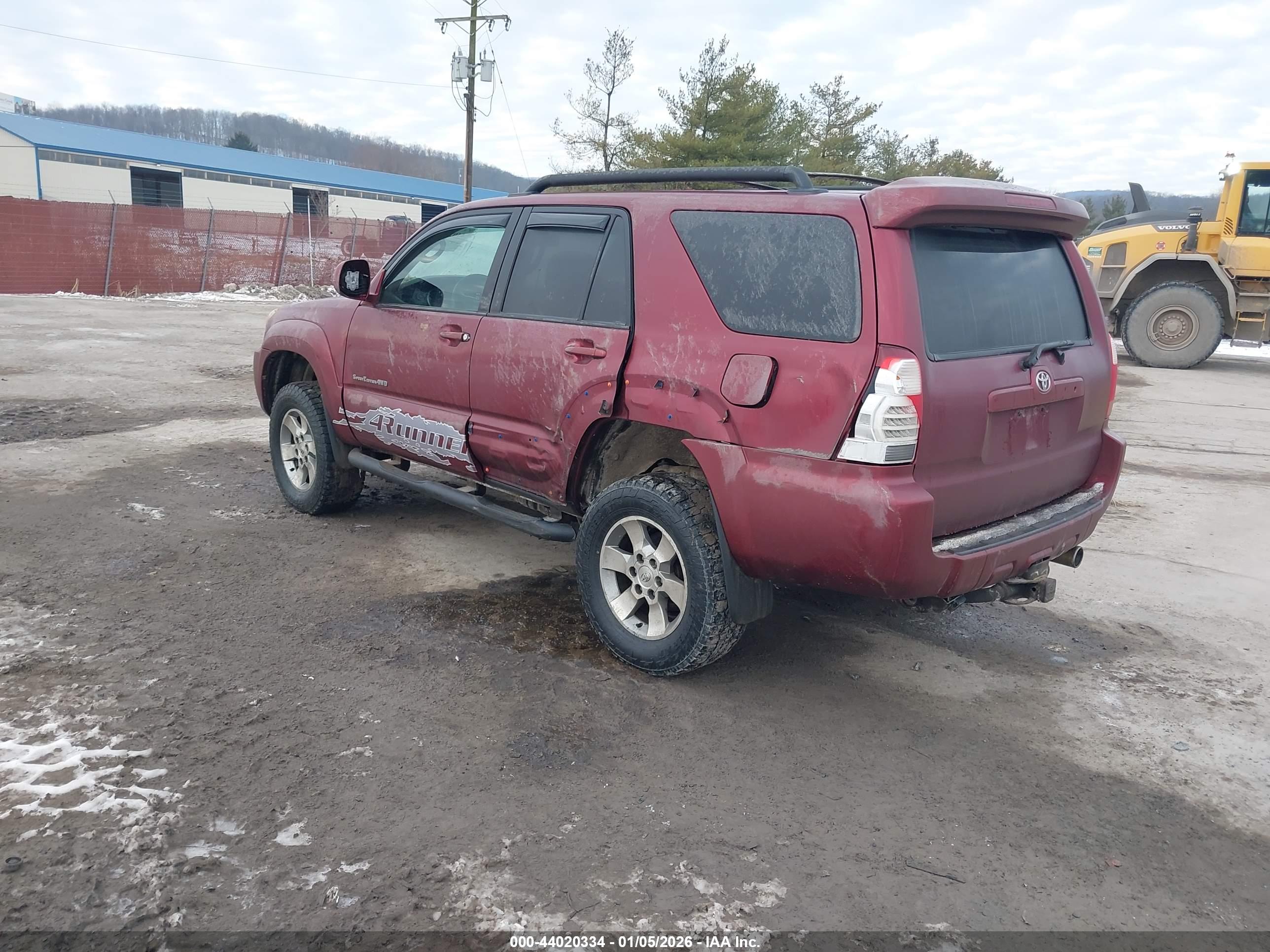 TOYOTA 4RUNNER image 3