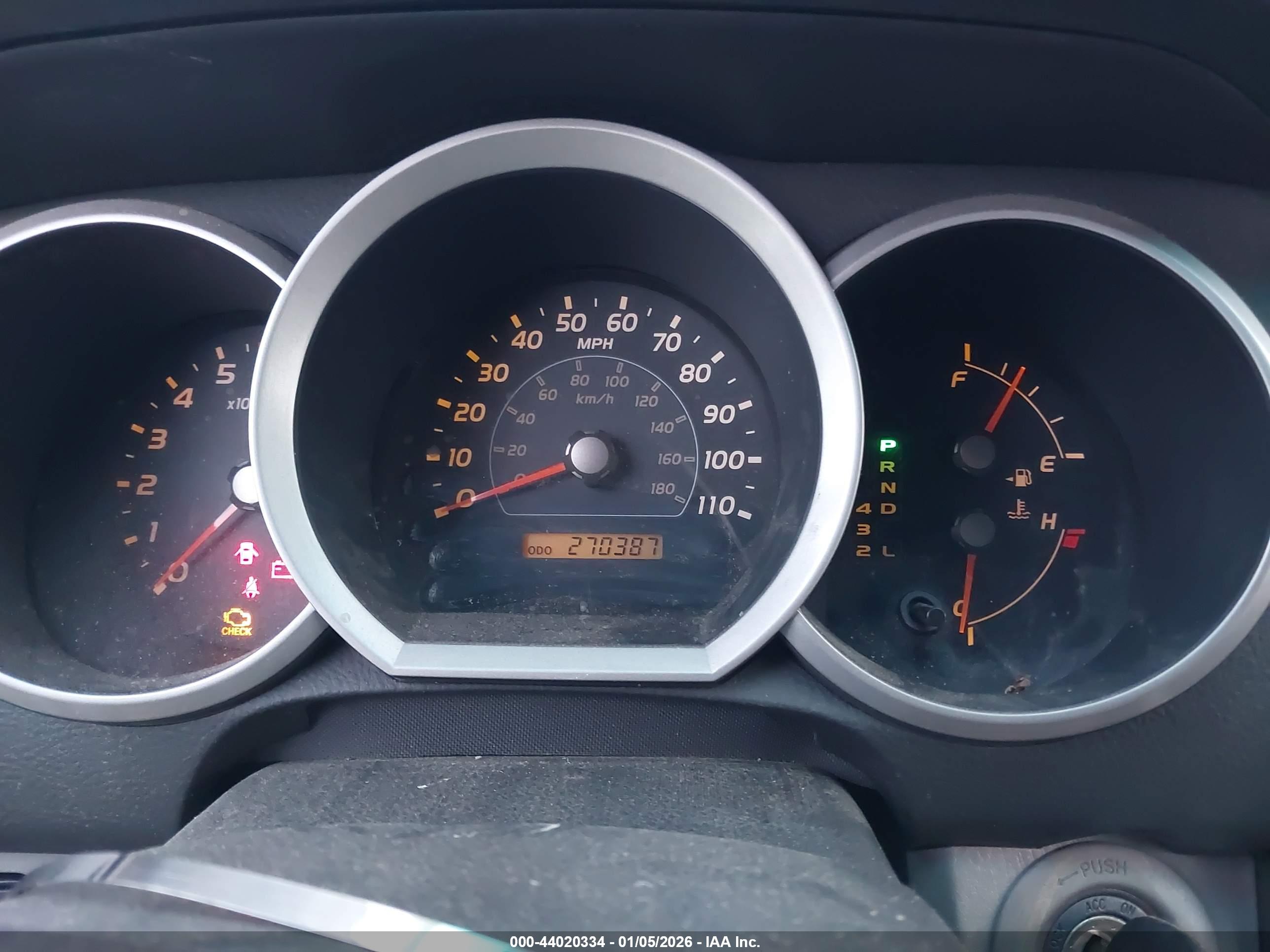 TOYOTA 4RUNNER image 7
