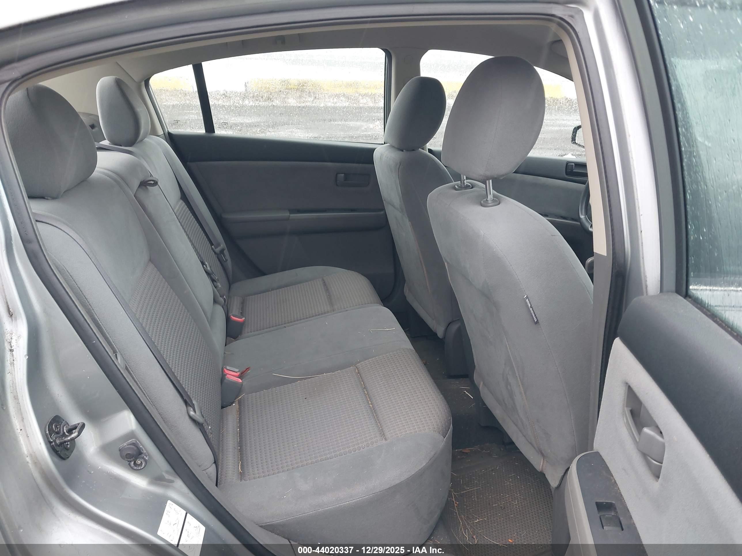 NISSAN SENTRA image 8