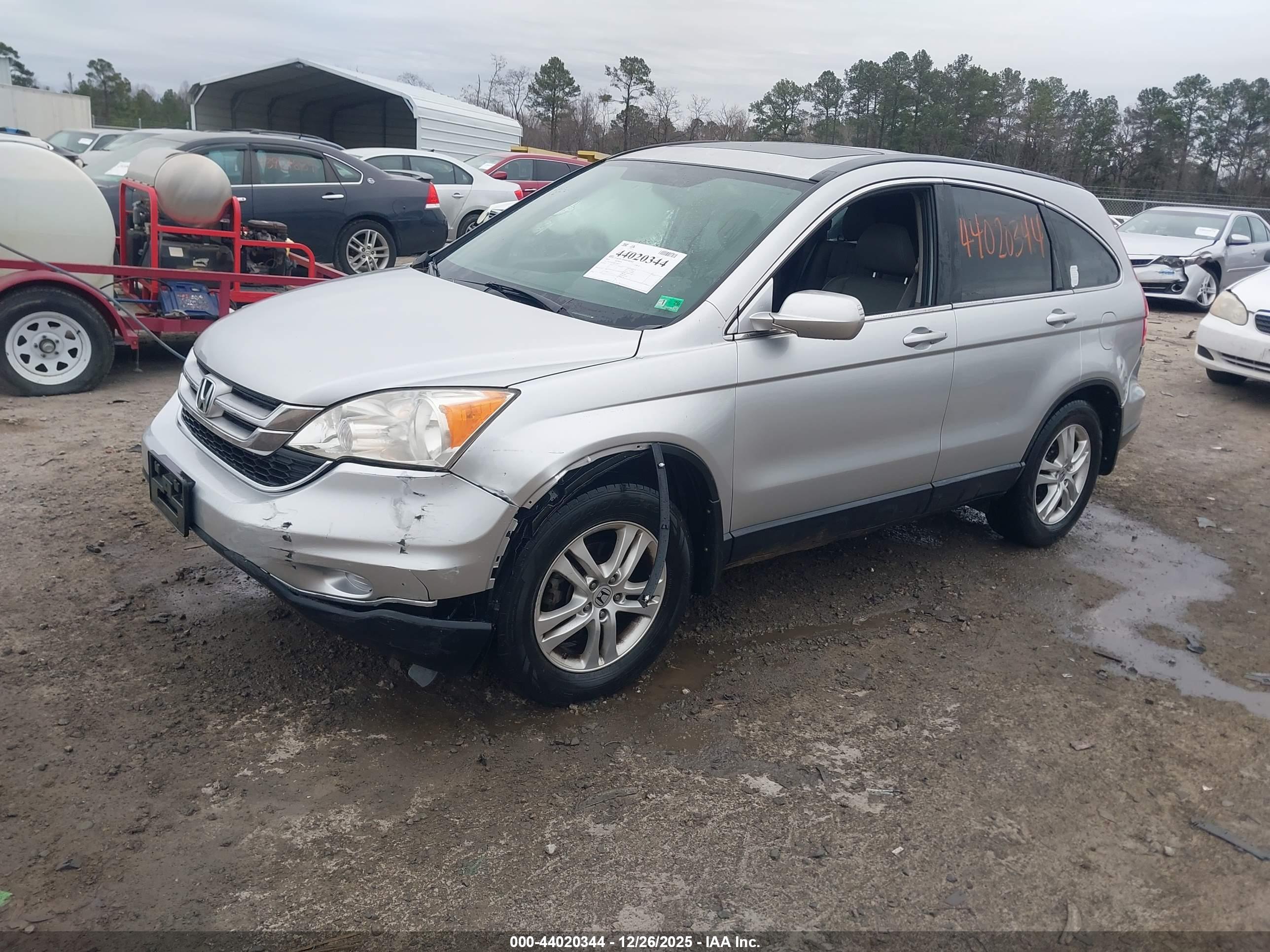 HONDA CR-V image 2