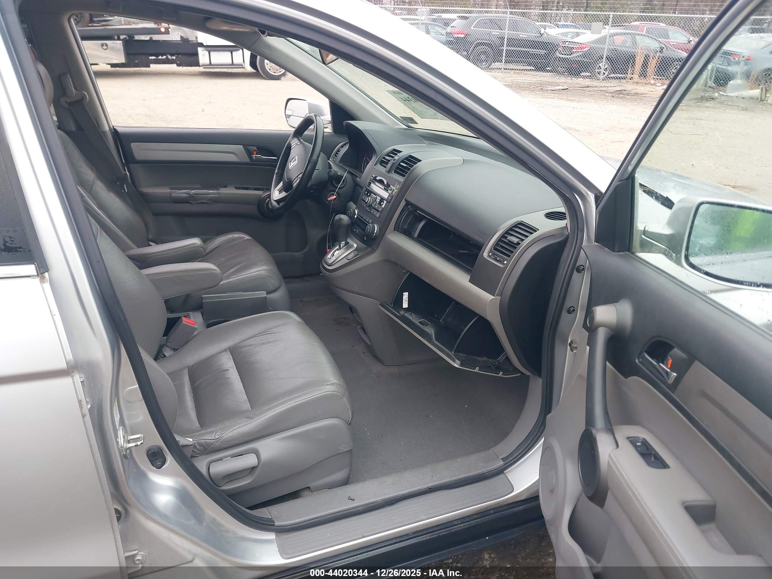 HONDA CR-V image 5