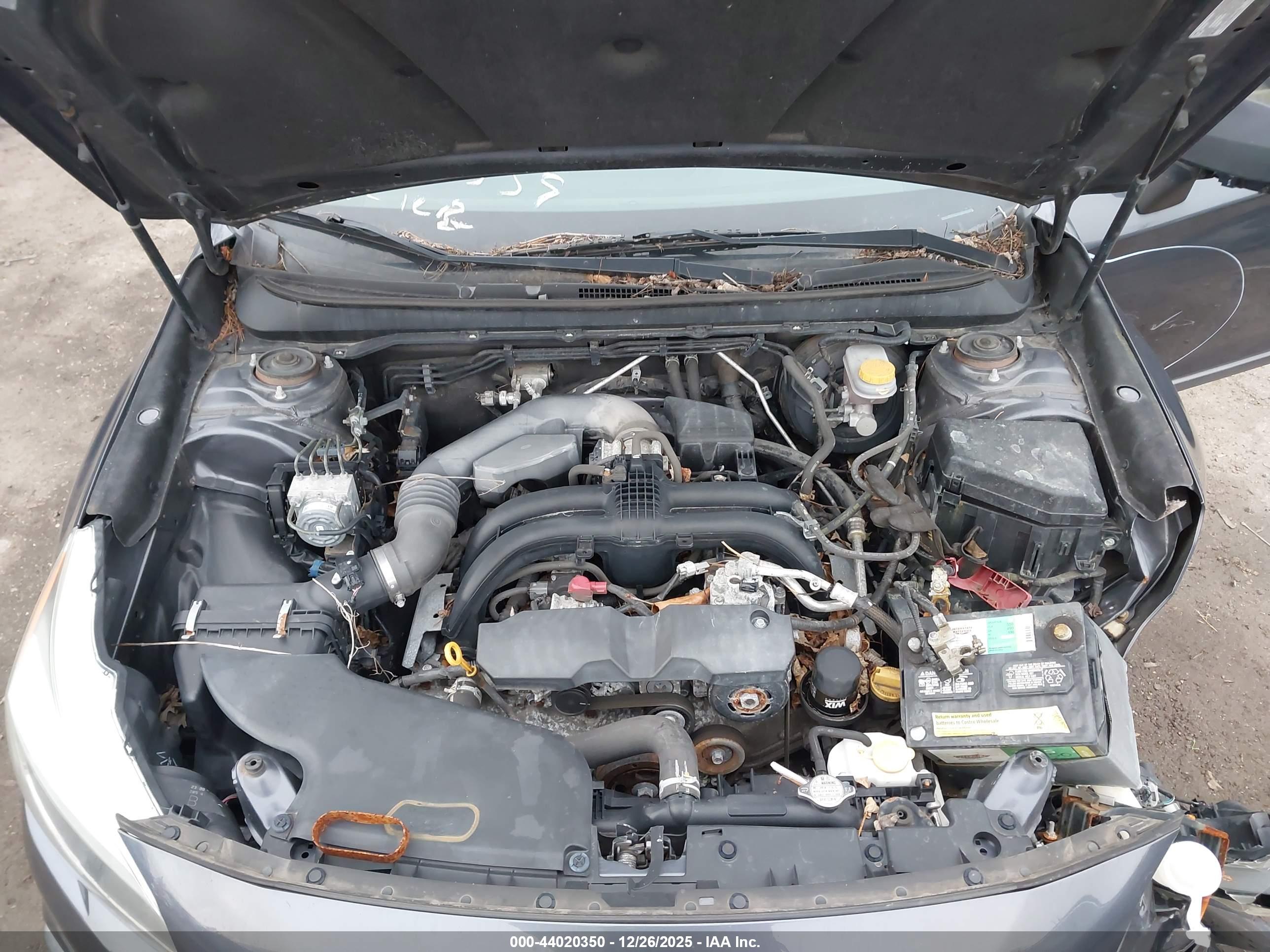 SUBARU OUTBACK image 10