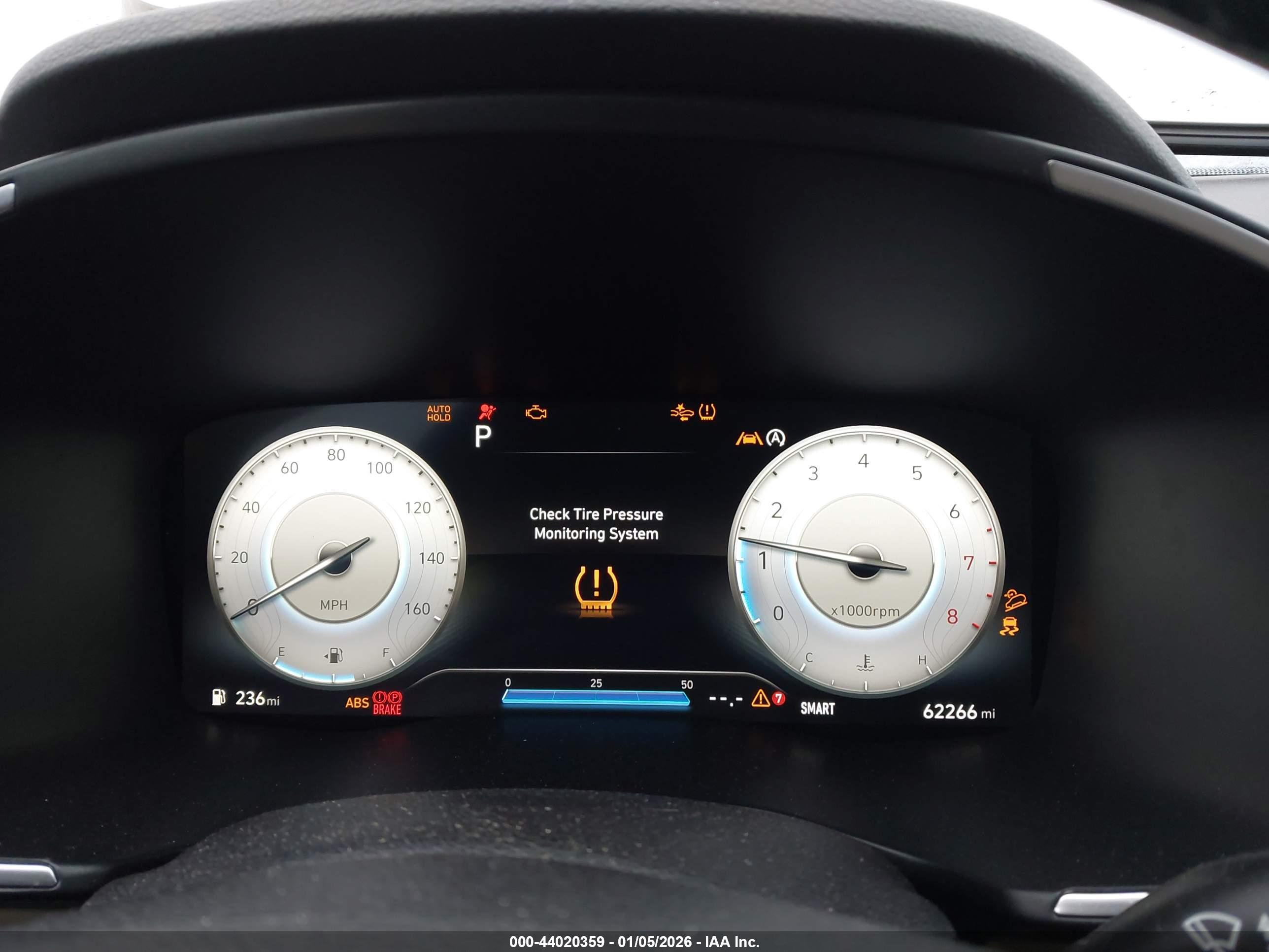 HYUNDAI SANTA image 7